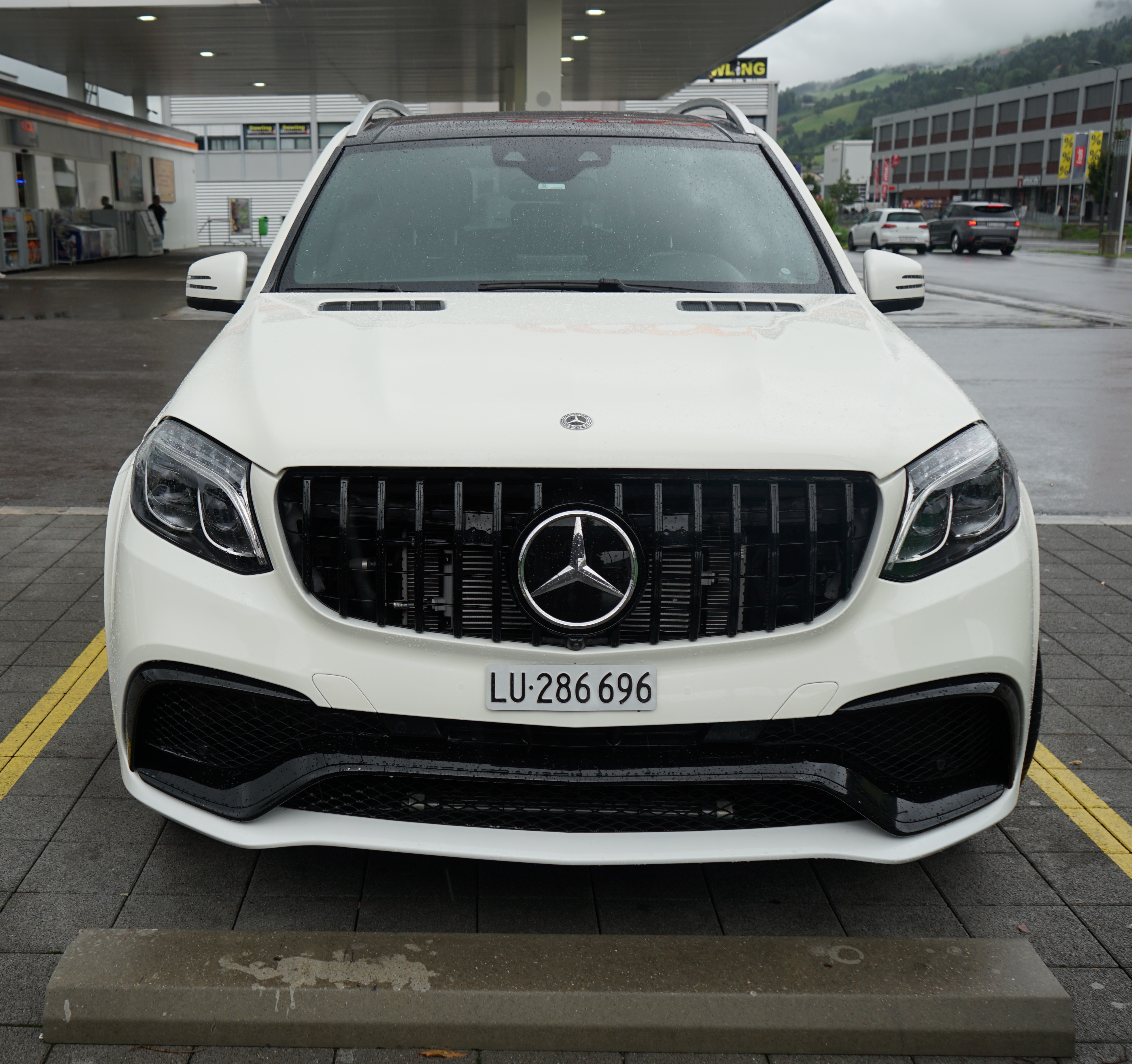 MERCEDES-BENZ GLS 63 AMG 4Matic Speedshift Plus 7G-Tronic