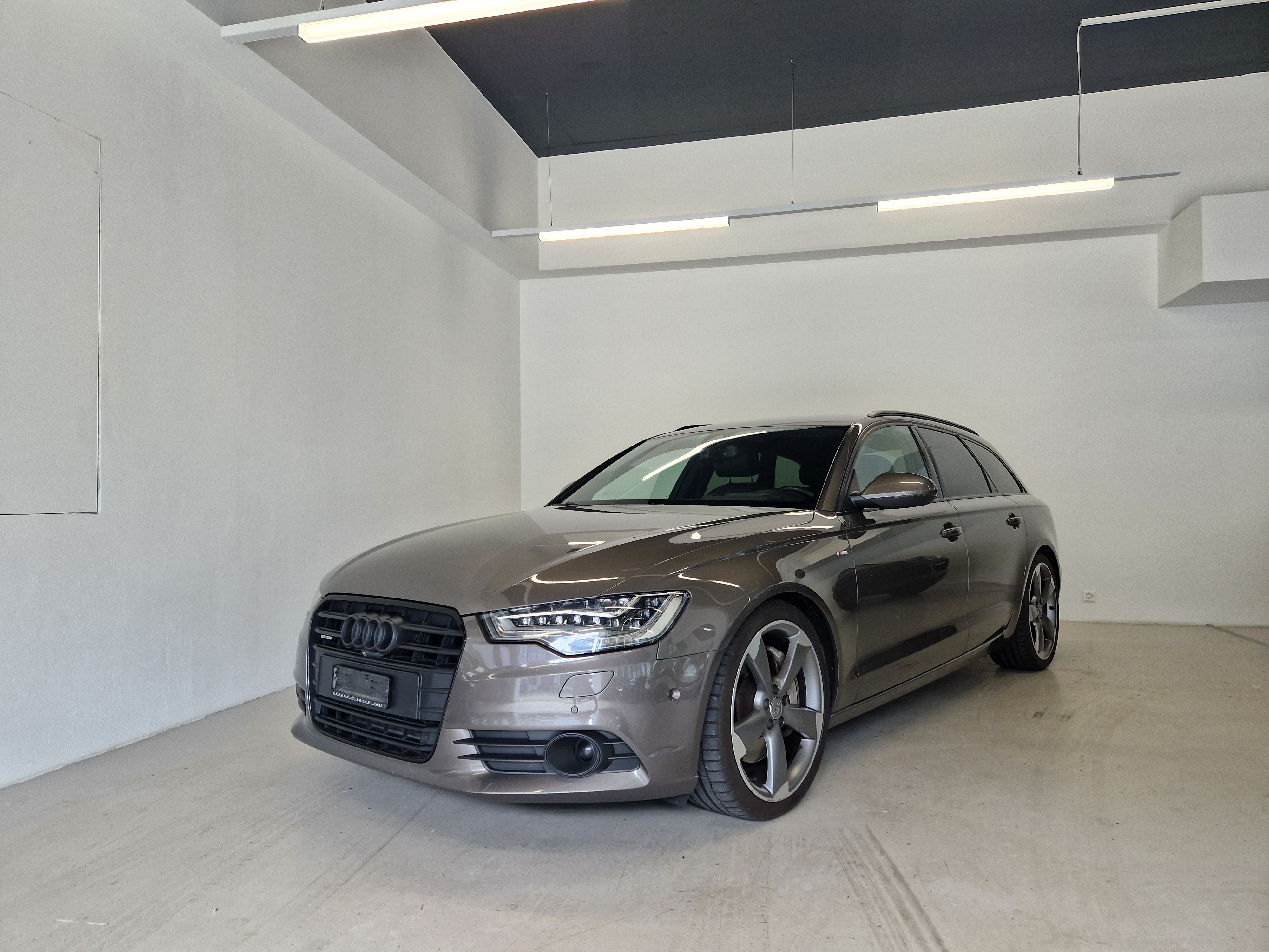 AUDI A6 Avant 3.0 BiTDI V6 quattro tiptronic