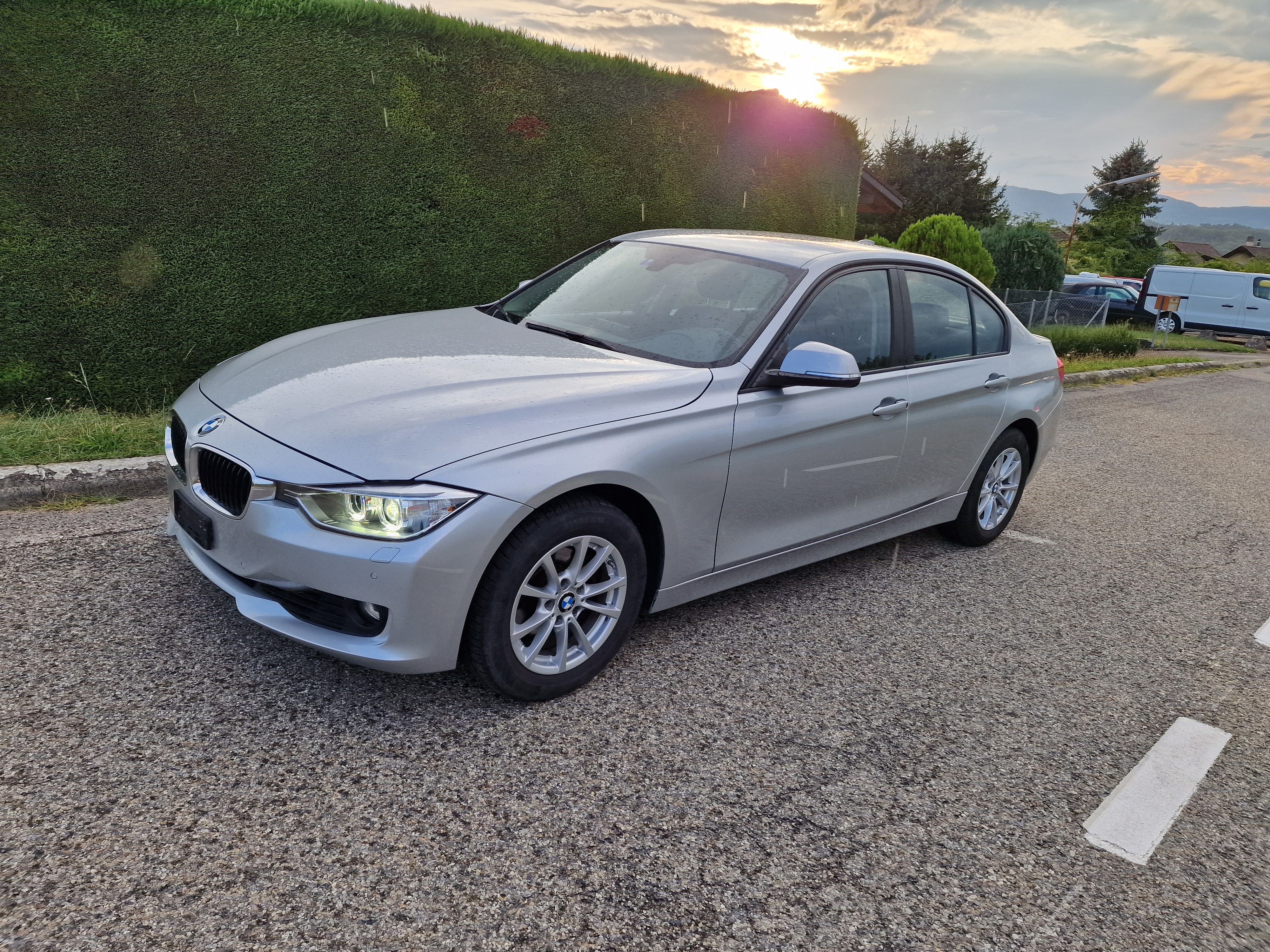 BMW 320i xDrive Sport Line Steptronic