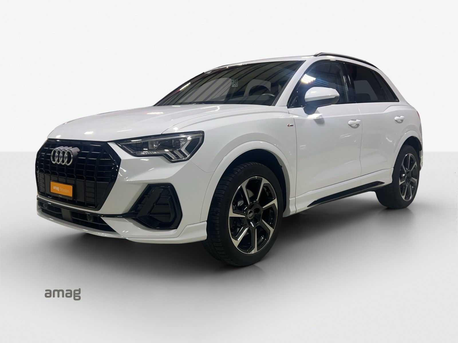 AUDI Q3 40 TDI S line Attraction quattro S-tronic