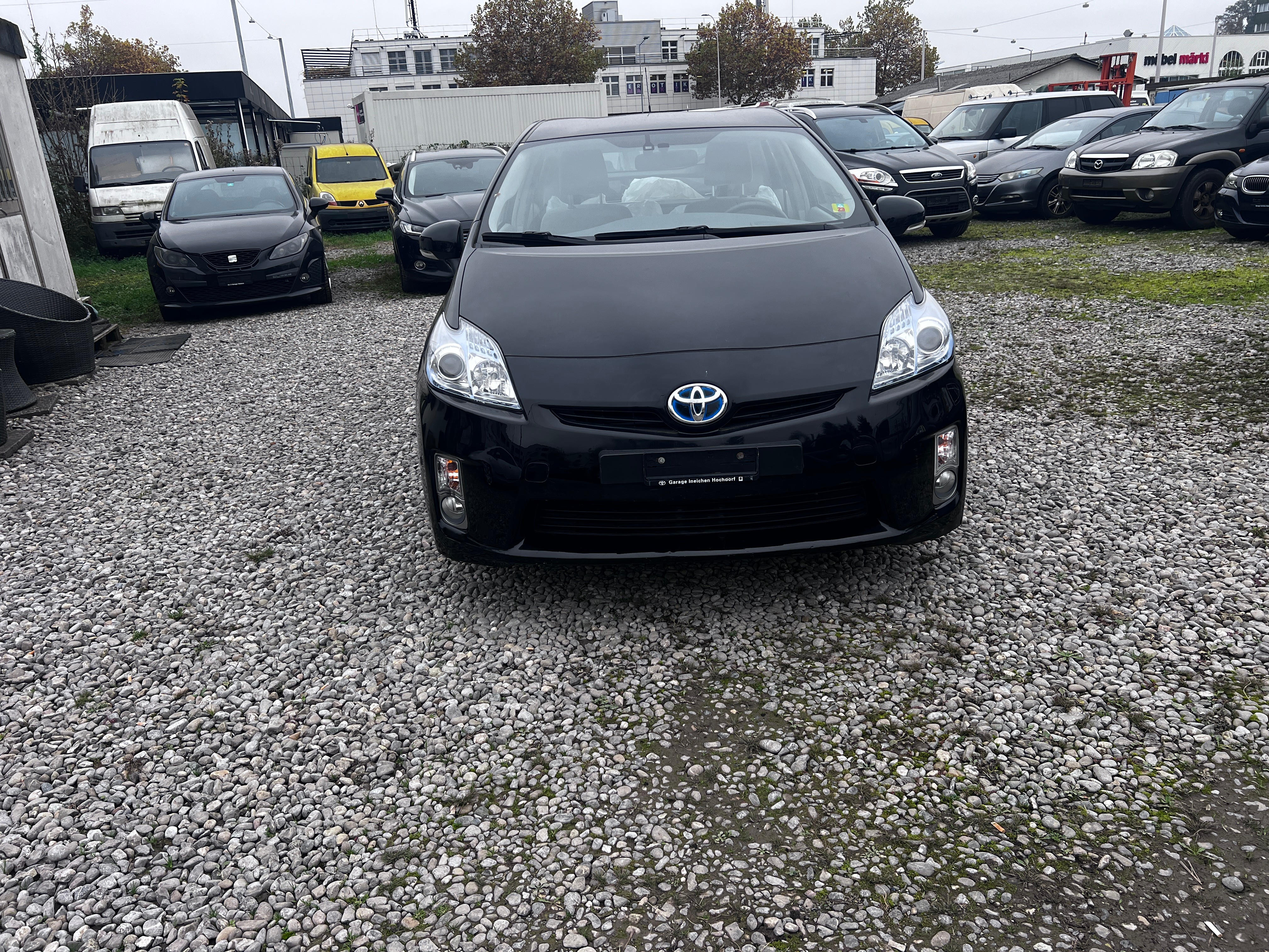 TOYOTA Prius 1.8 16V HSD Sol