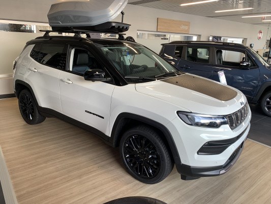 JEEP Com. 1.3 PHEV Upl. PS AWD