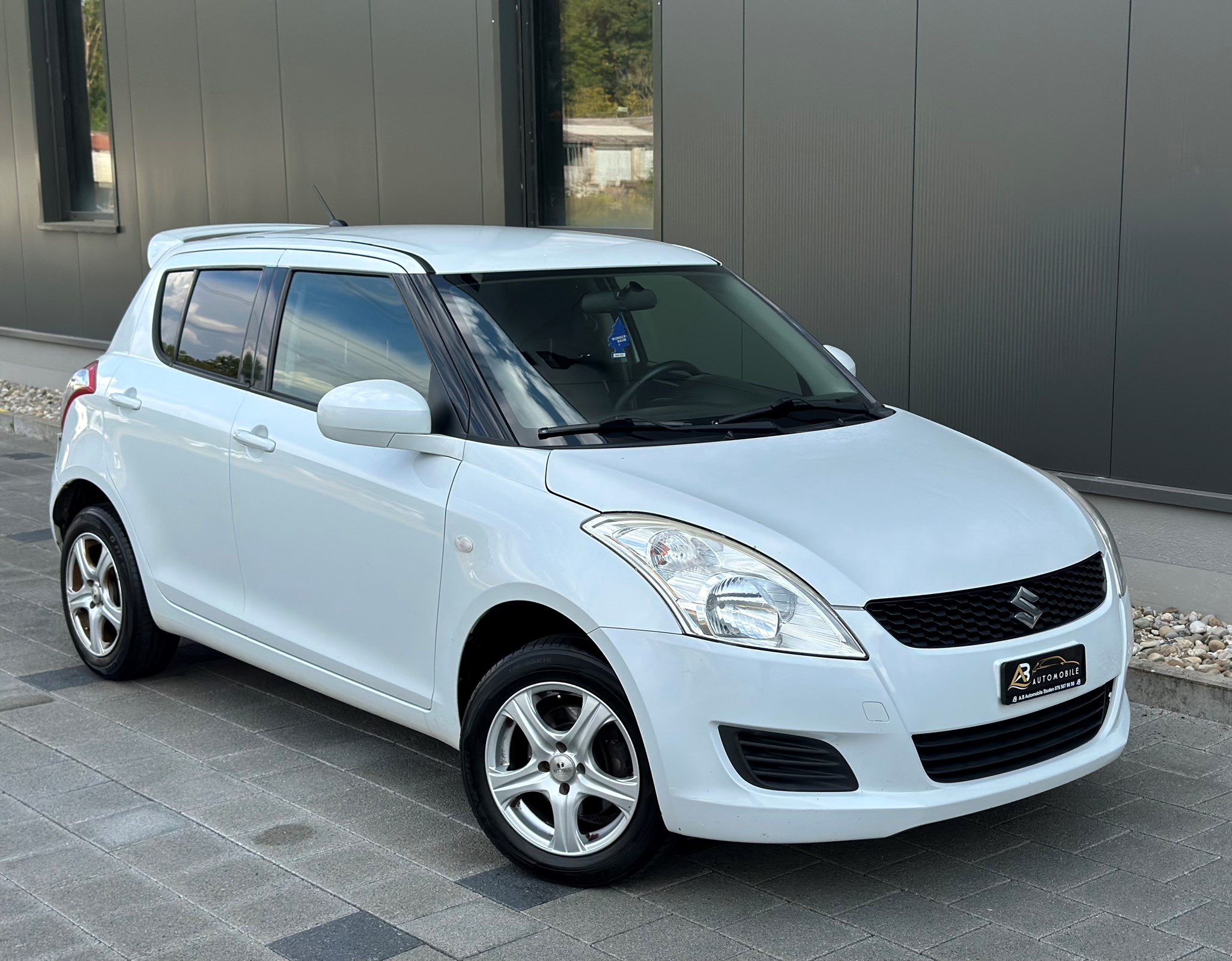 SUZUKI Swift 1.2i 16V GL Top 4x4