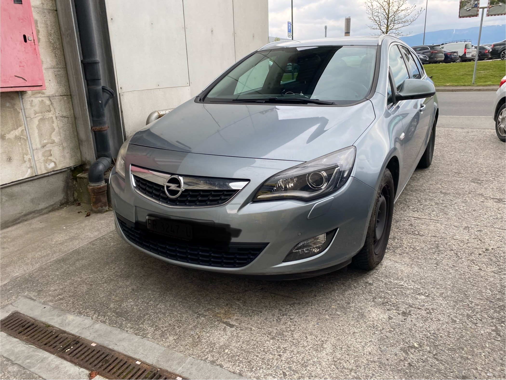 OPEL Astra SportsTourer 1.4i 16V Turbo Enjoy Automatic