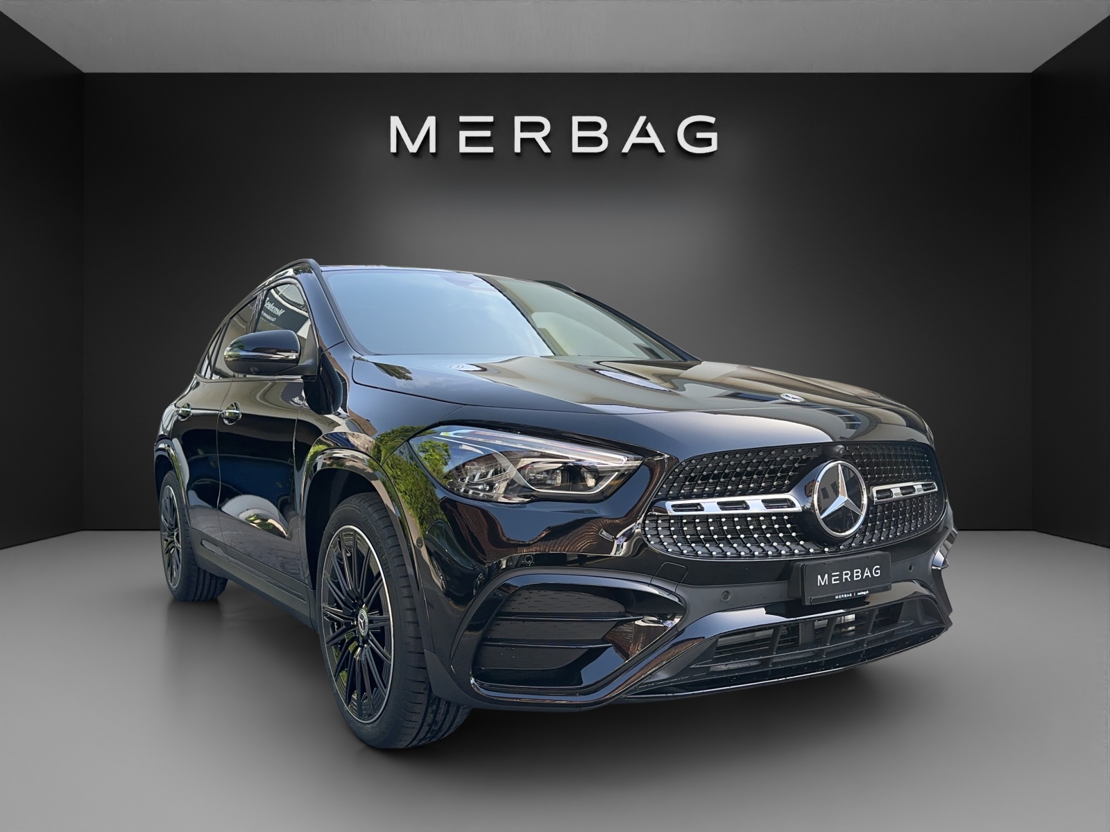 MERCEDES-BENZ GLA 220d 4Matic 8G-DCT