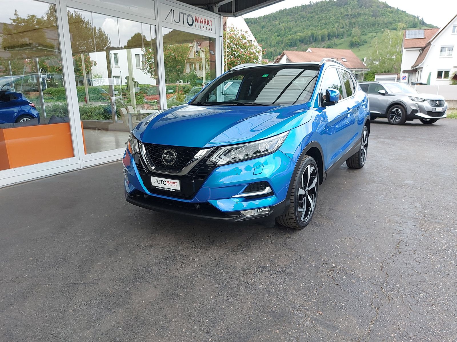 NISSAN Qashqai 1.2 DIG-T tekna+