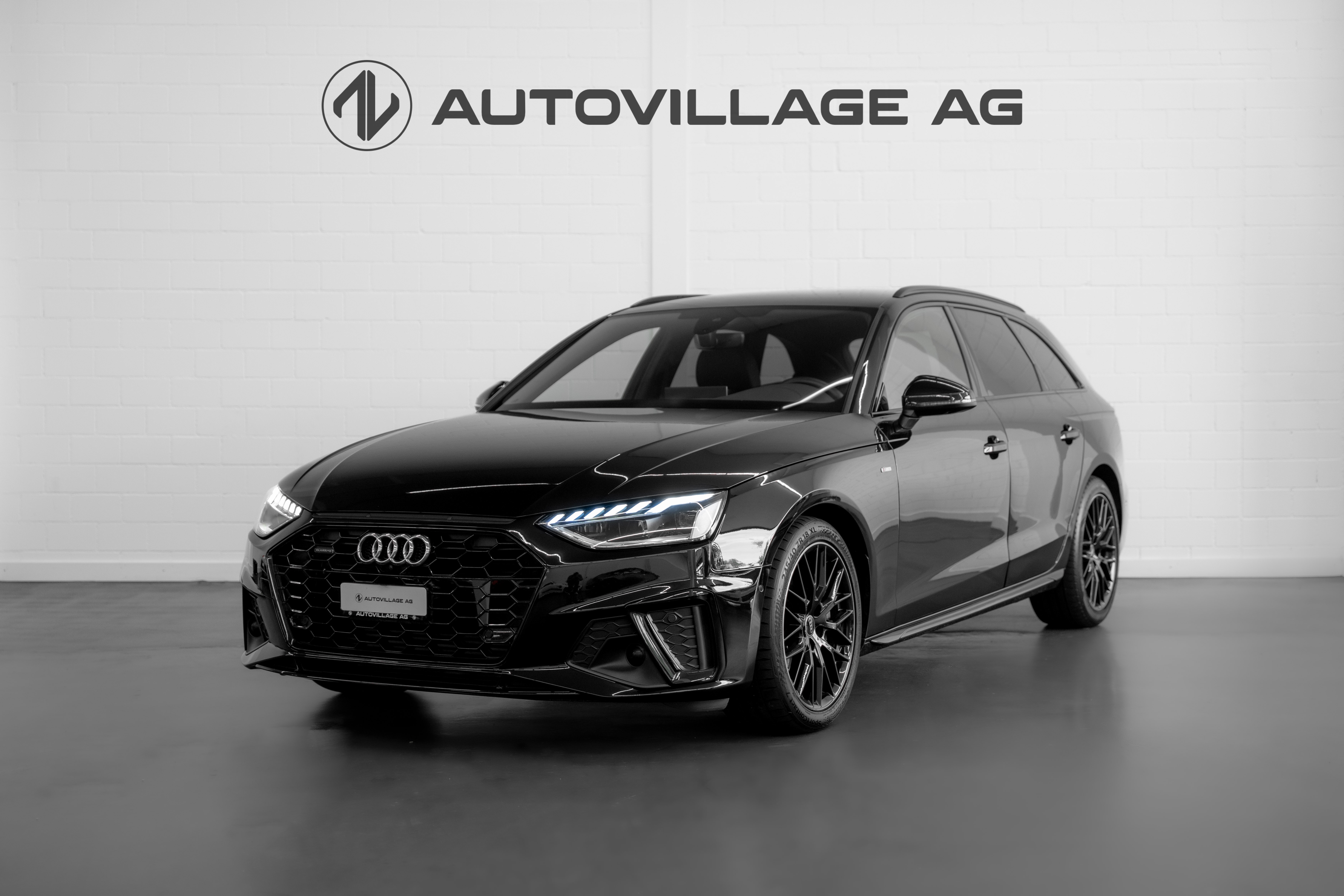 AUDI A4 Avant 40 TFSI S line S-tronic quattro