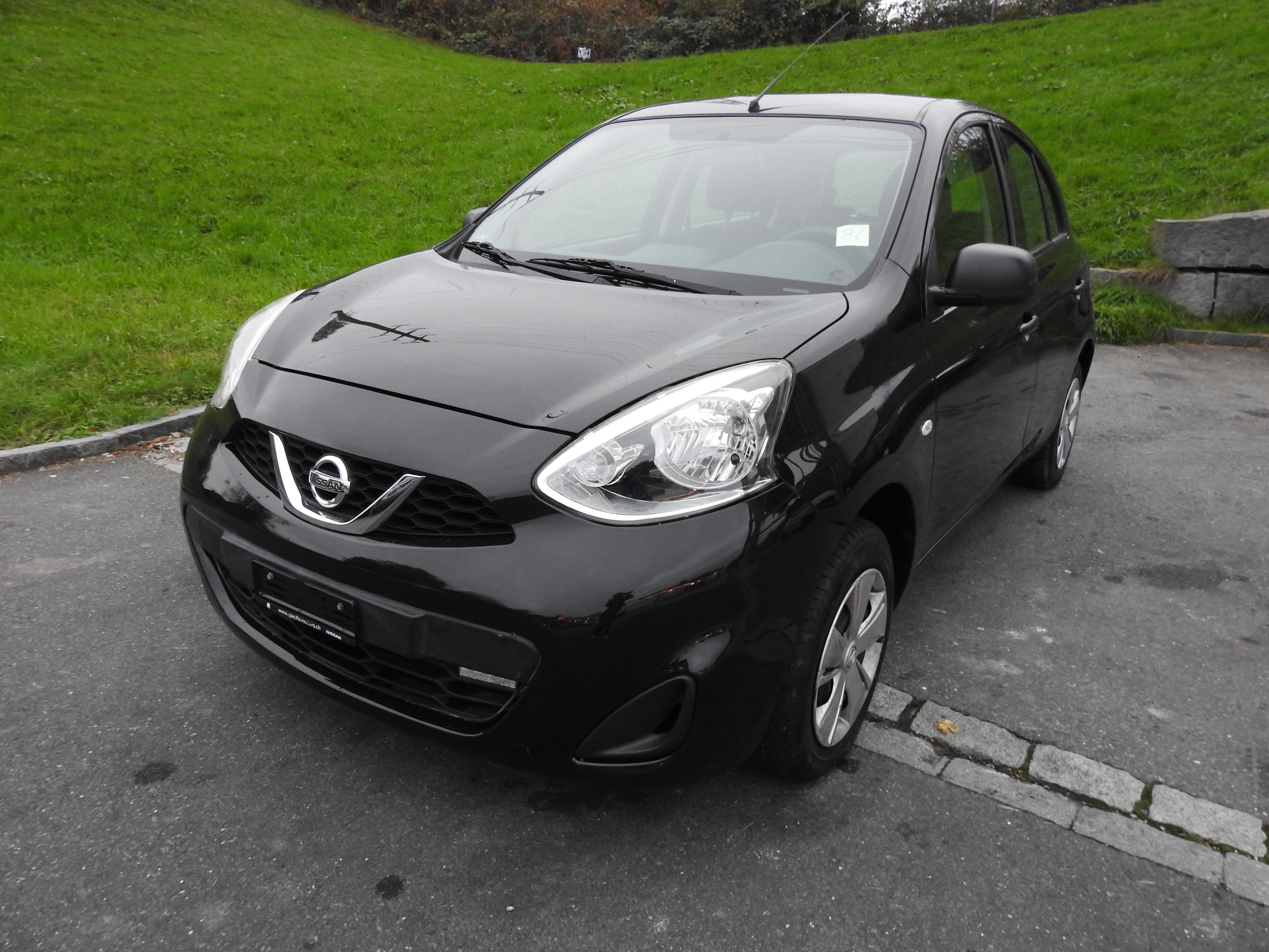 NISSAN Micra 1.2 acenta