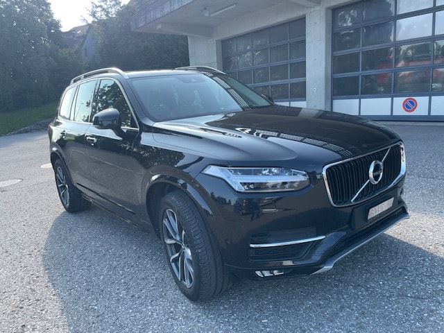 VOLVO XC90 D5 AWD Momentum Geartronic