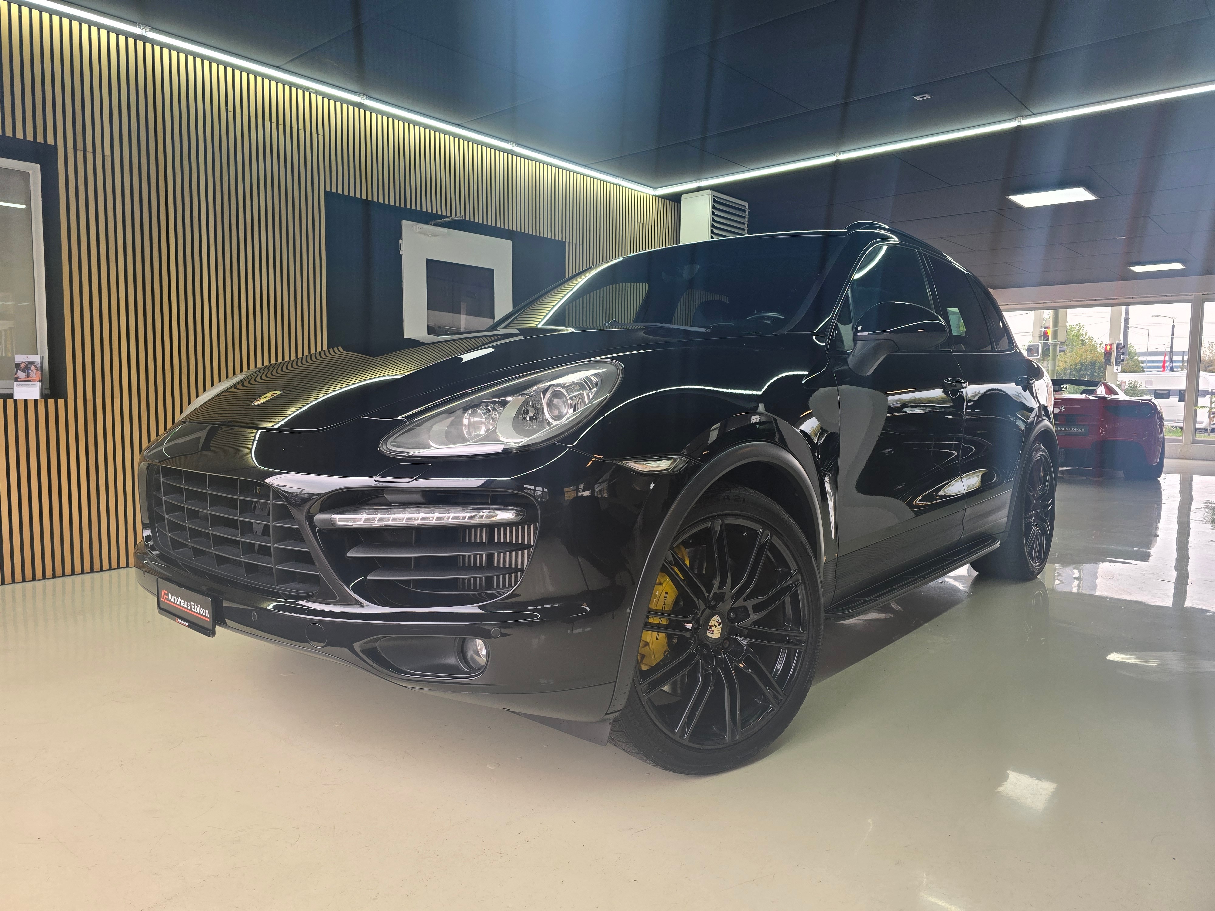 PORSCHE Cayenne Turbo