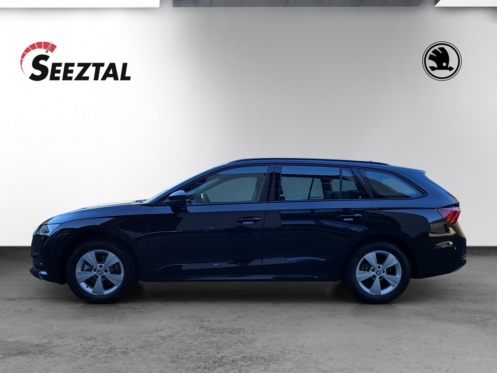 SKODA Octavia Combi 2.0 TDI DSG Ambition 4x4