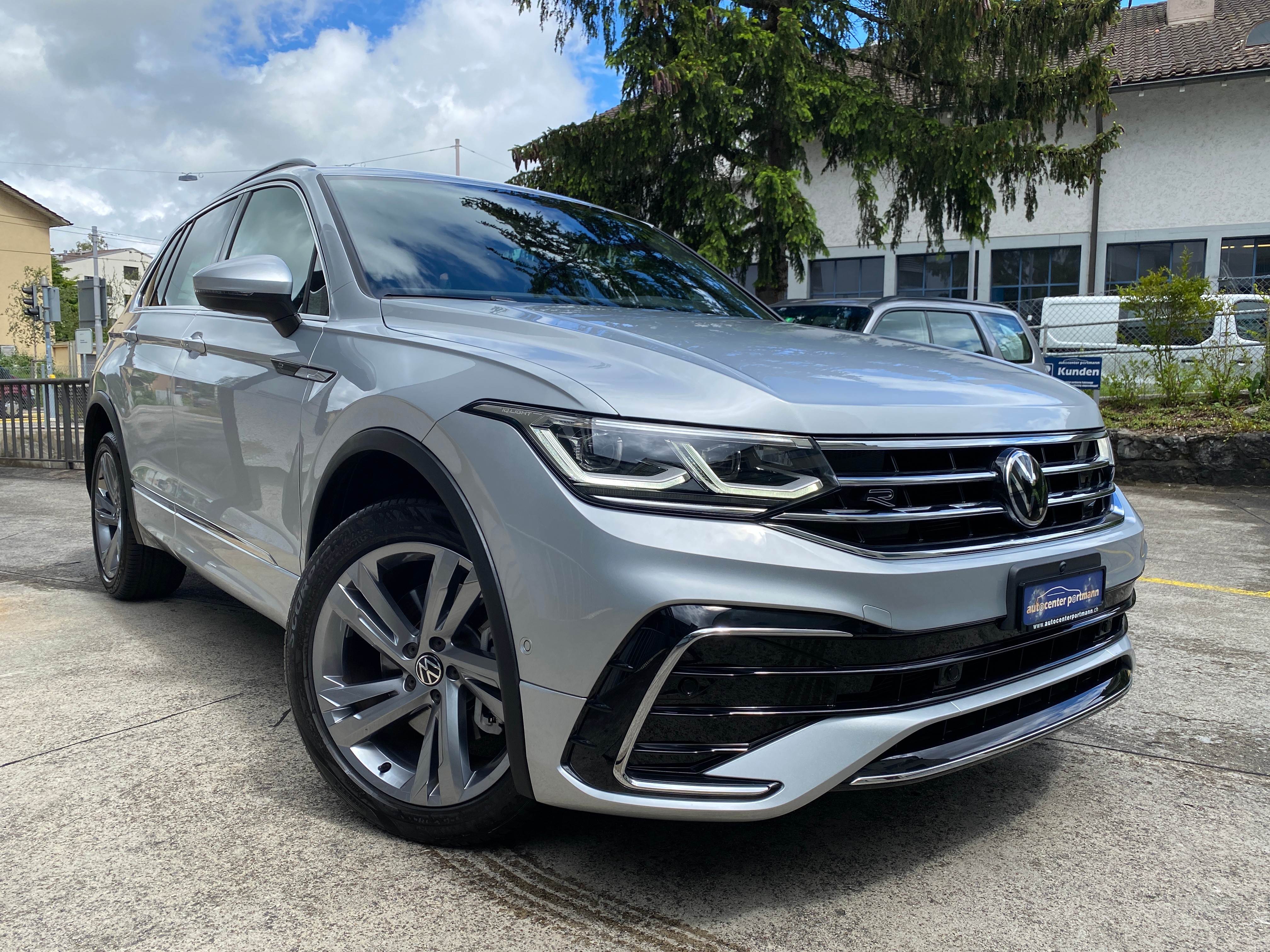 VW Tiguan 2.0TSI R-Line 4Motion DSG