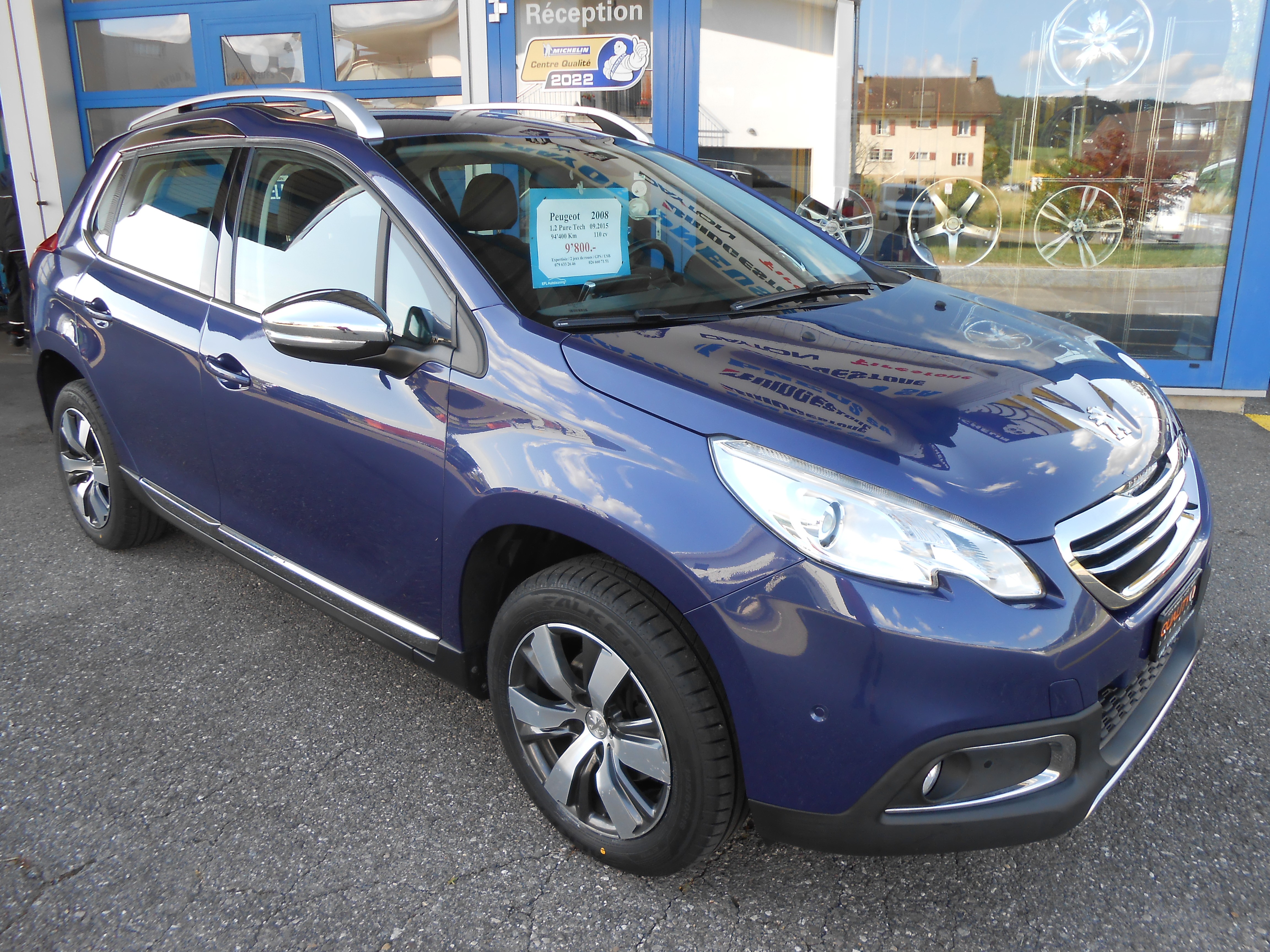 PEUGEOT 2008 1.2 PureTech Allure