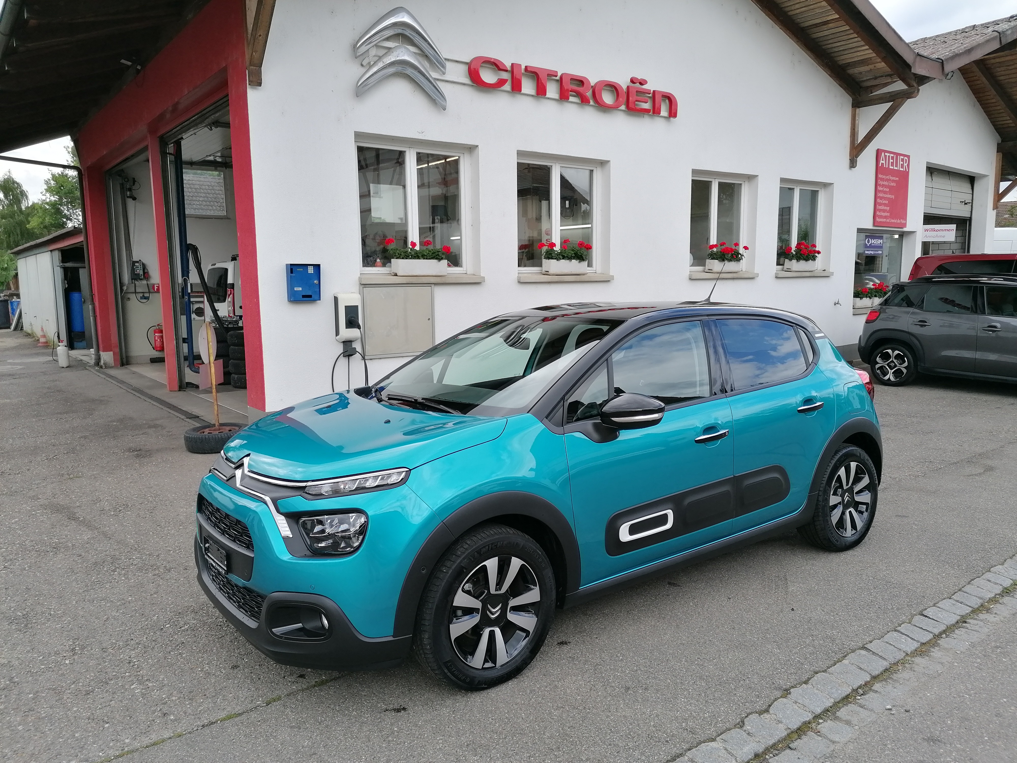 CITROEN C3 1.2i PureTech Swiss Edition EAT6