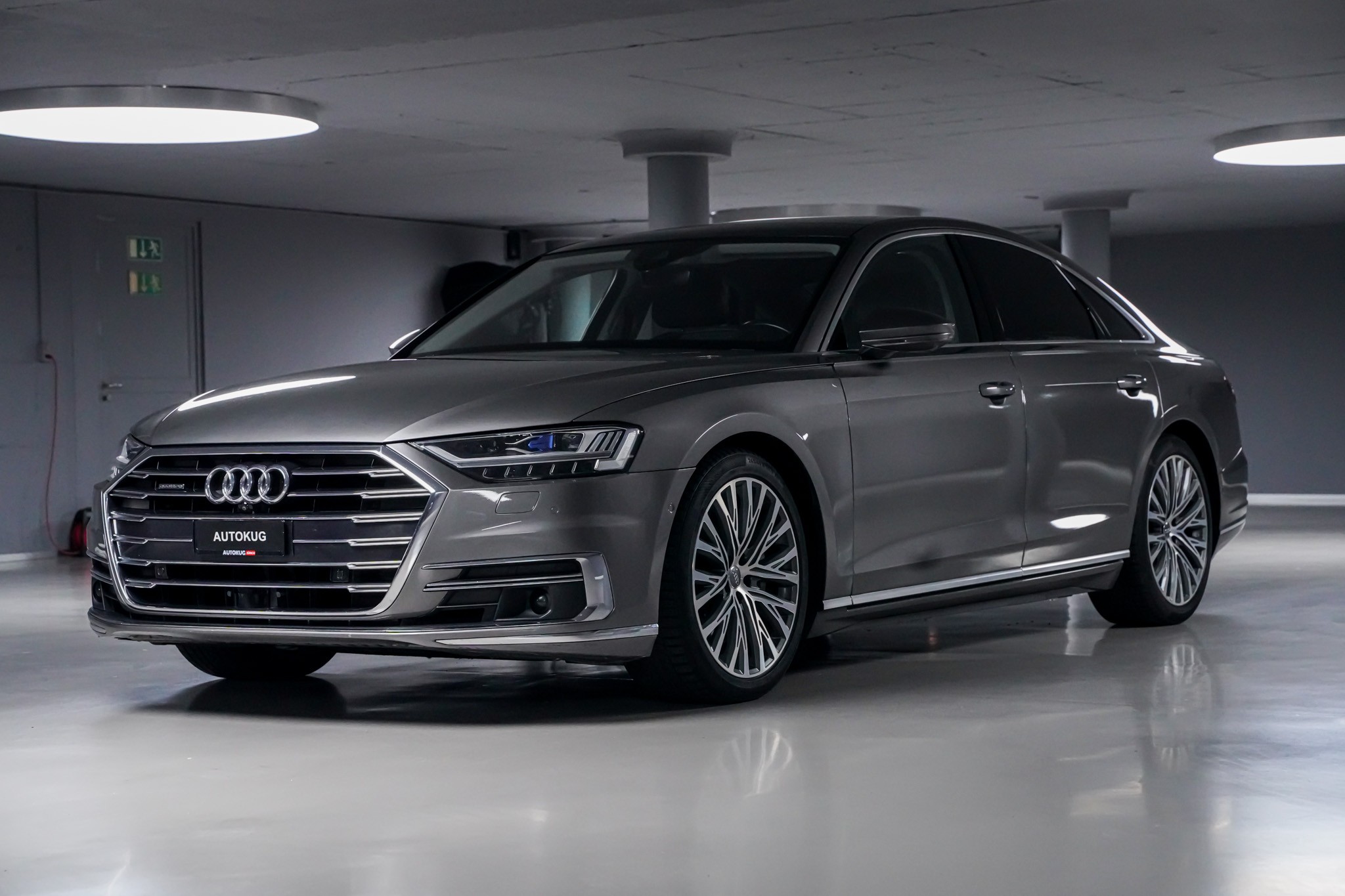 AUDI A8 55 TFSI quattro tiptronic