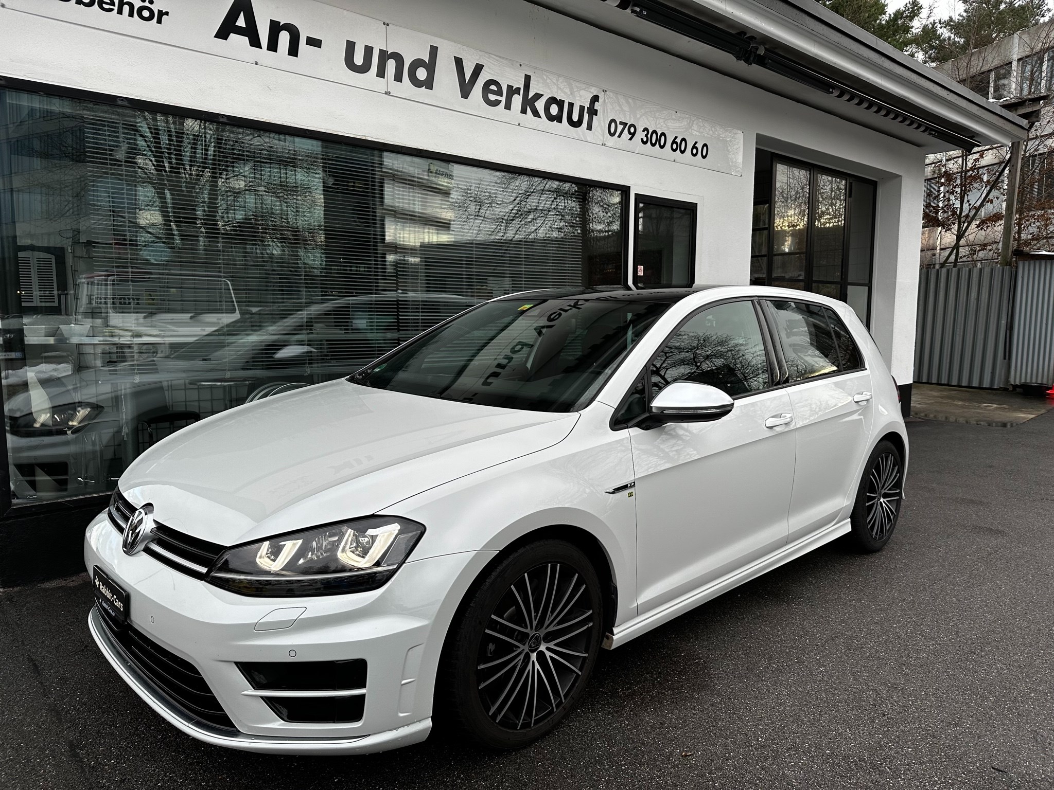 VW Golf 2.0 TSI R 4Motion