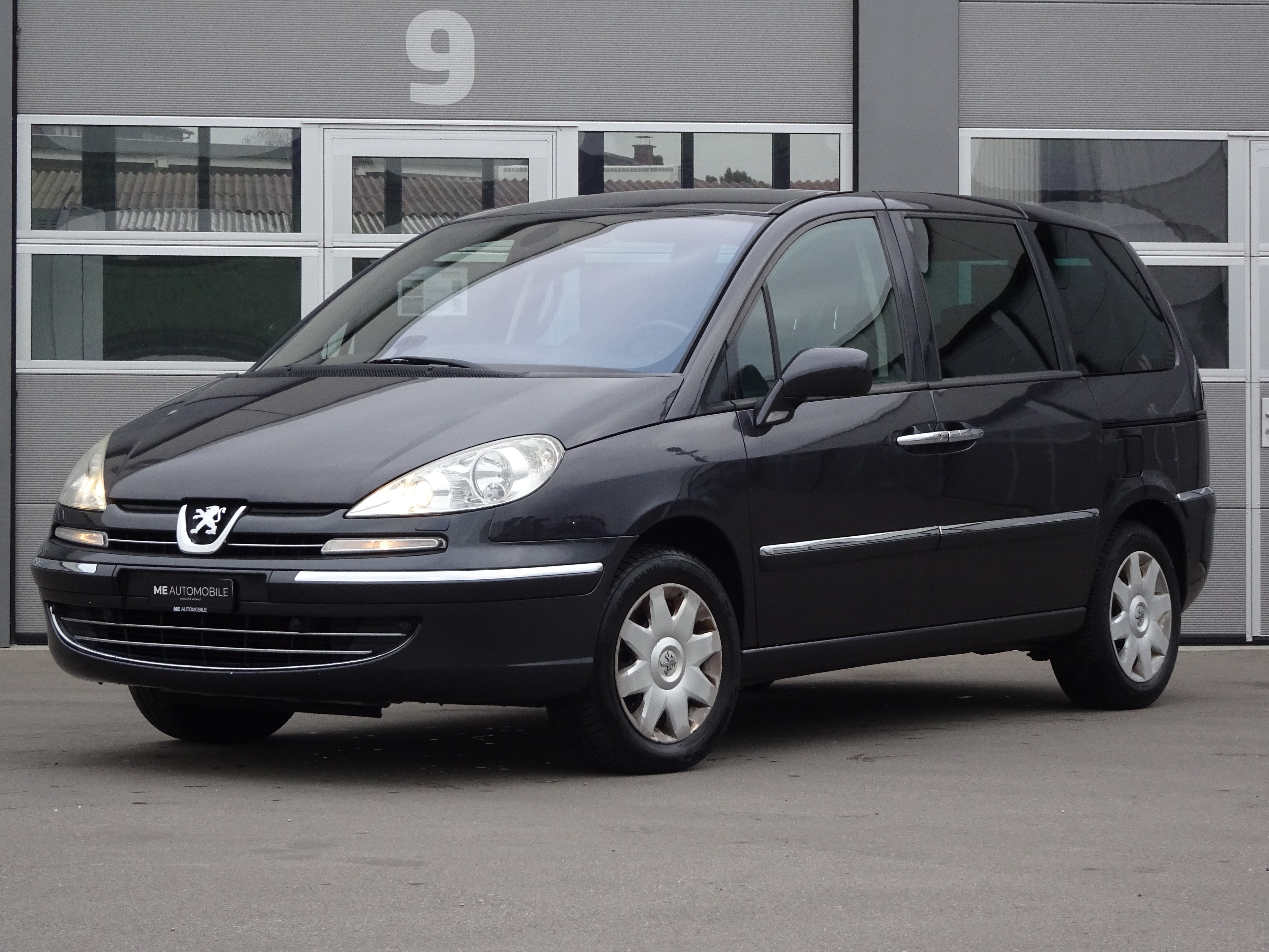 PEUGEOT 807 2.0 16V (SR) Family