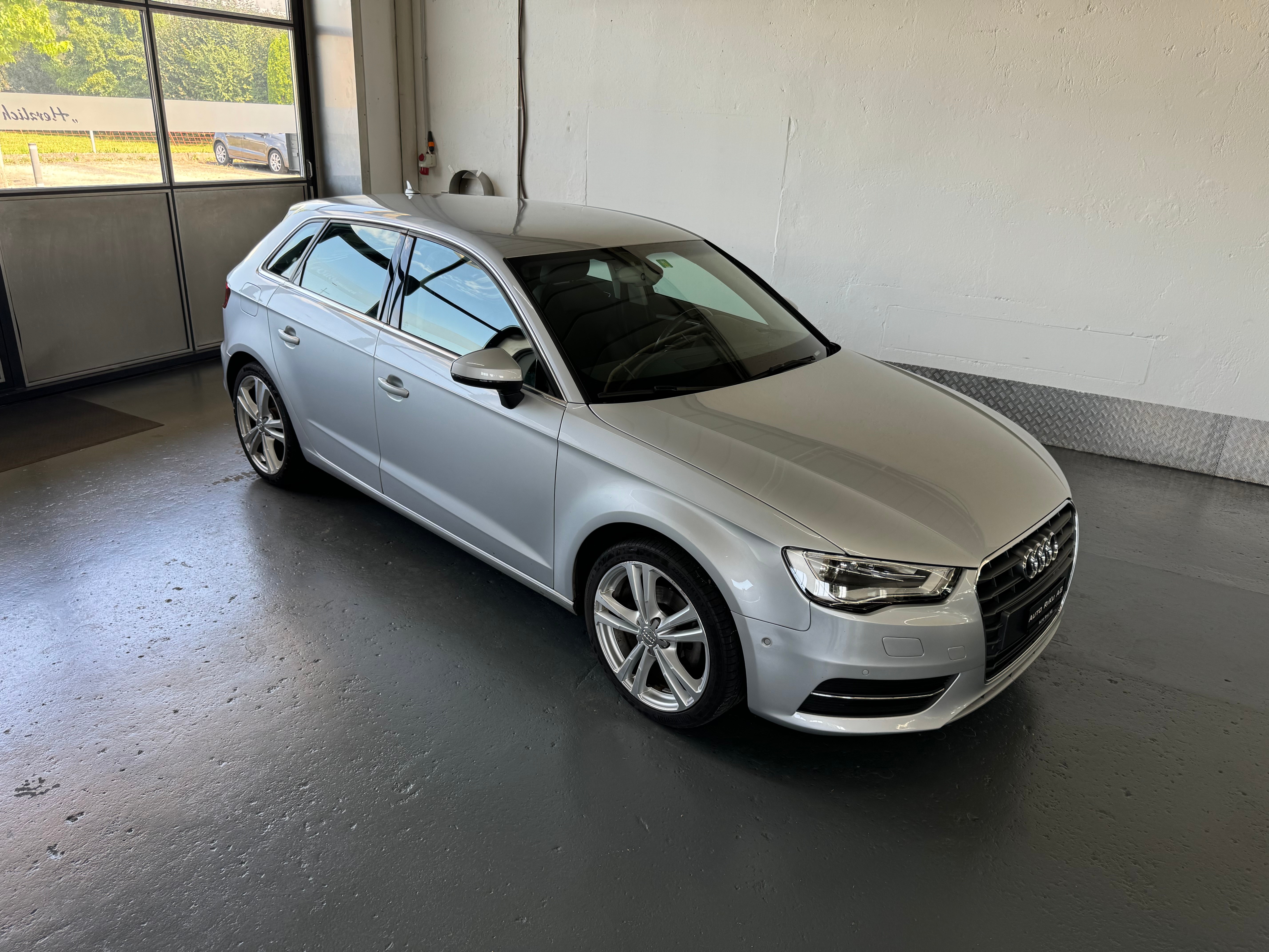 AUDI A3 Sportback 1.4 TFSI Ambition