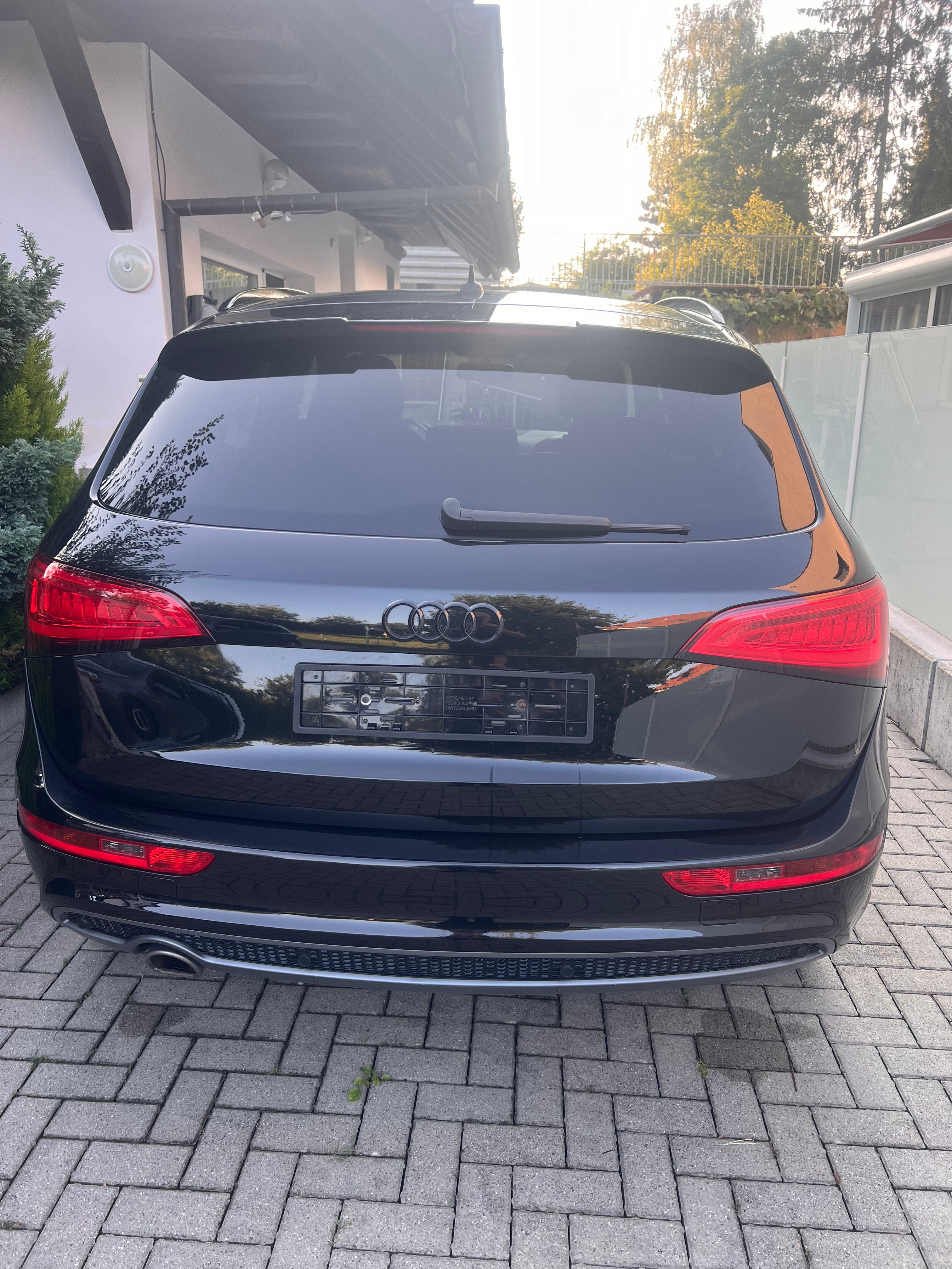 AUDI Q5 2.0 TDI quattro S-tronic