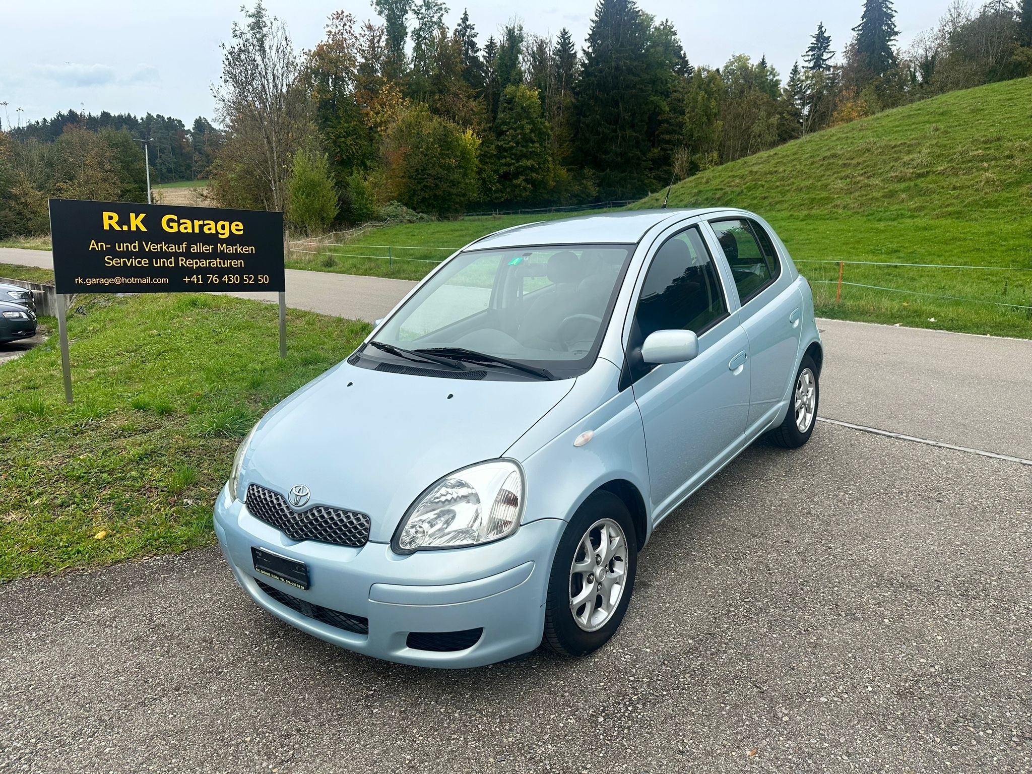 TOYOTA Yaris 1.3 Linea Luna