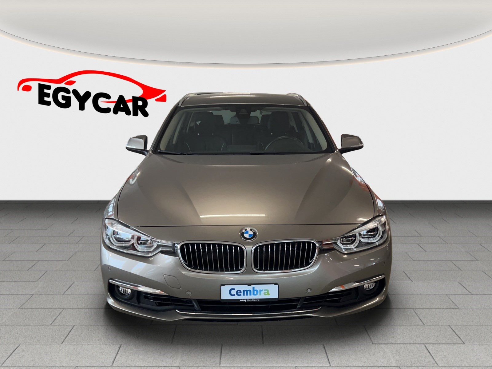 BMW 330i xDrive Touring Luxury Line Steptronic