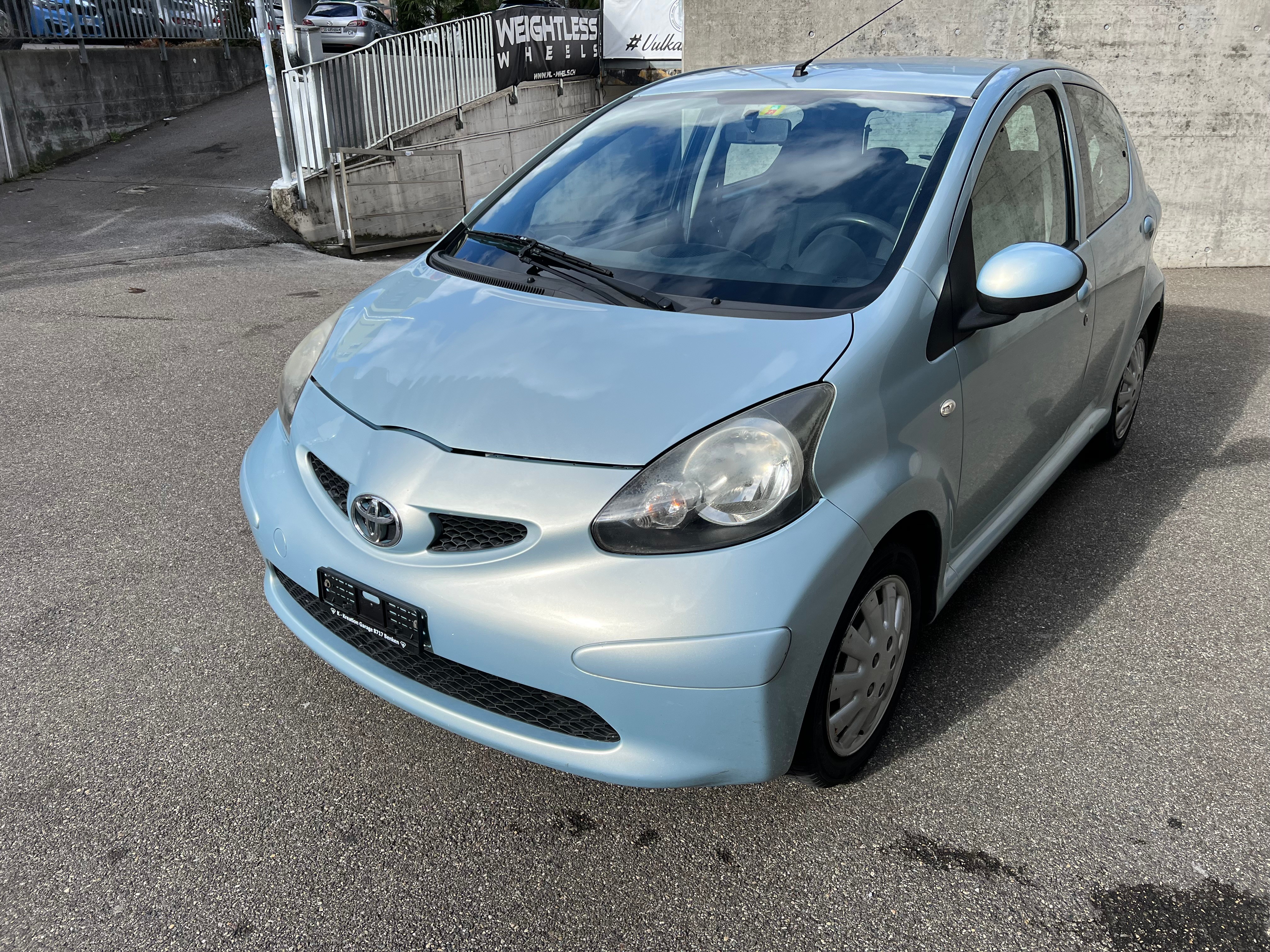 TOYOTA Aygo 1.0 Linea Sol