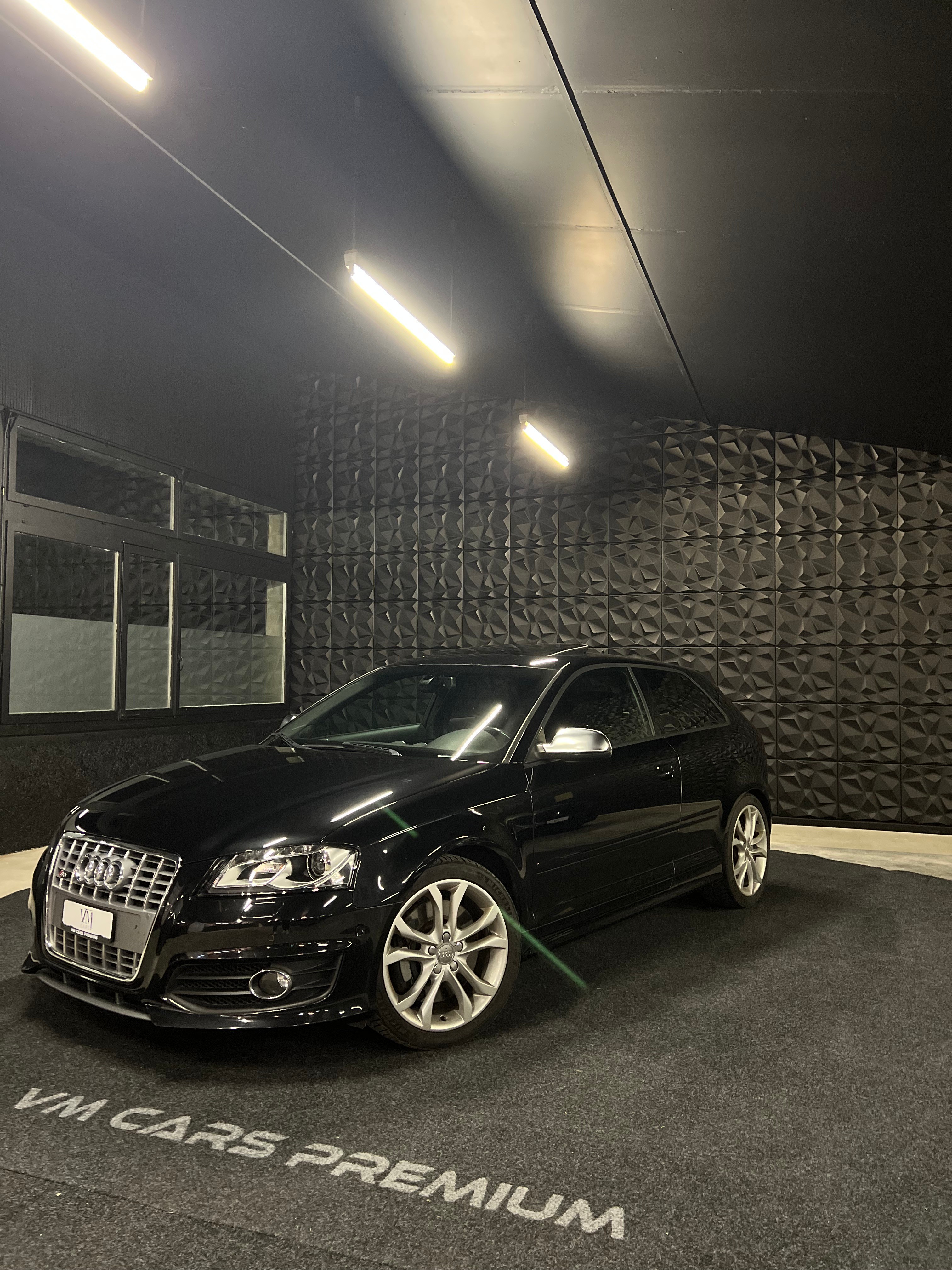 AUDI S3 2.0 TFSI quattro S-tronic