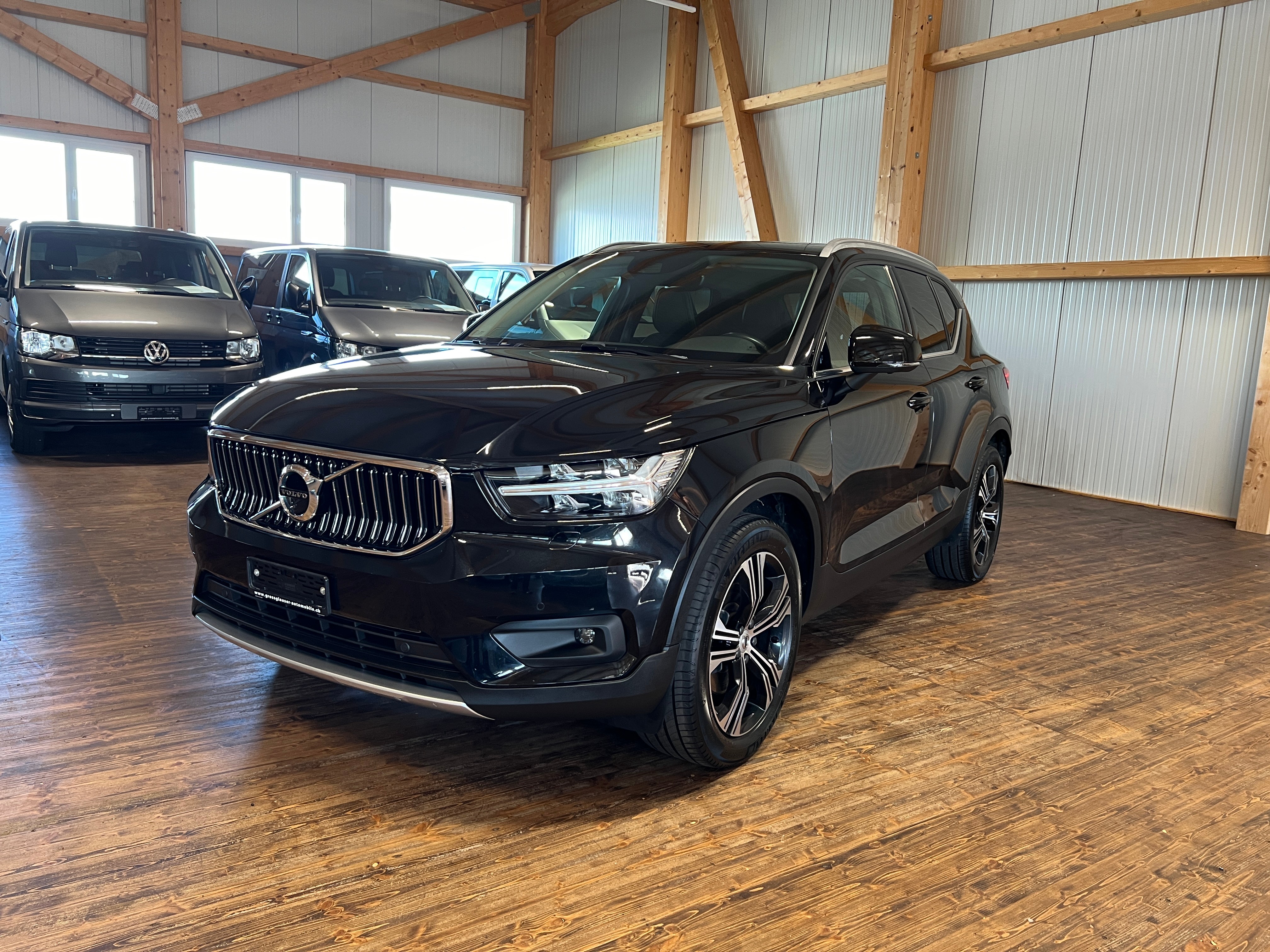 VOLVO XC40 B4 Benzin Mild Hybrid AWD Inscription Geartronic