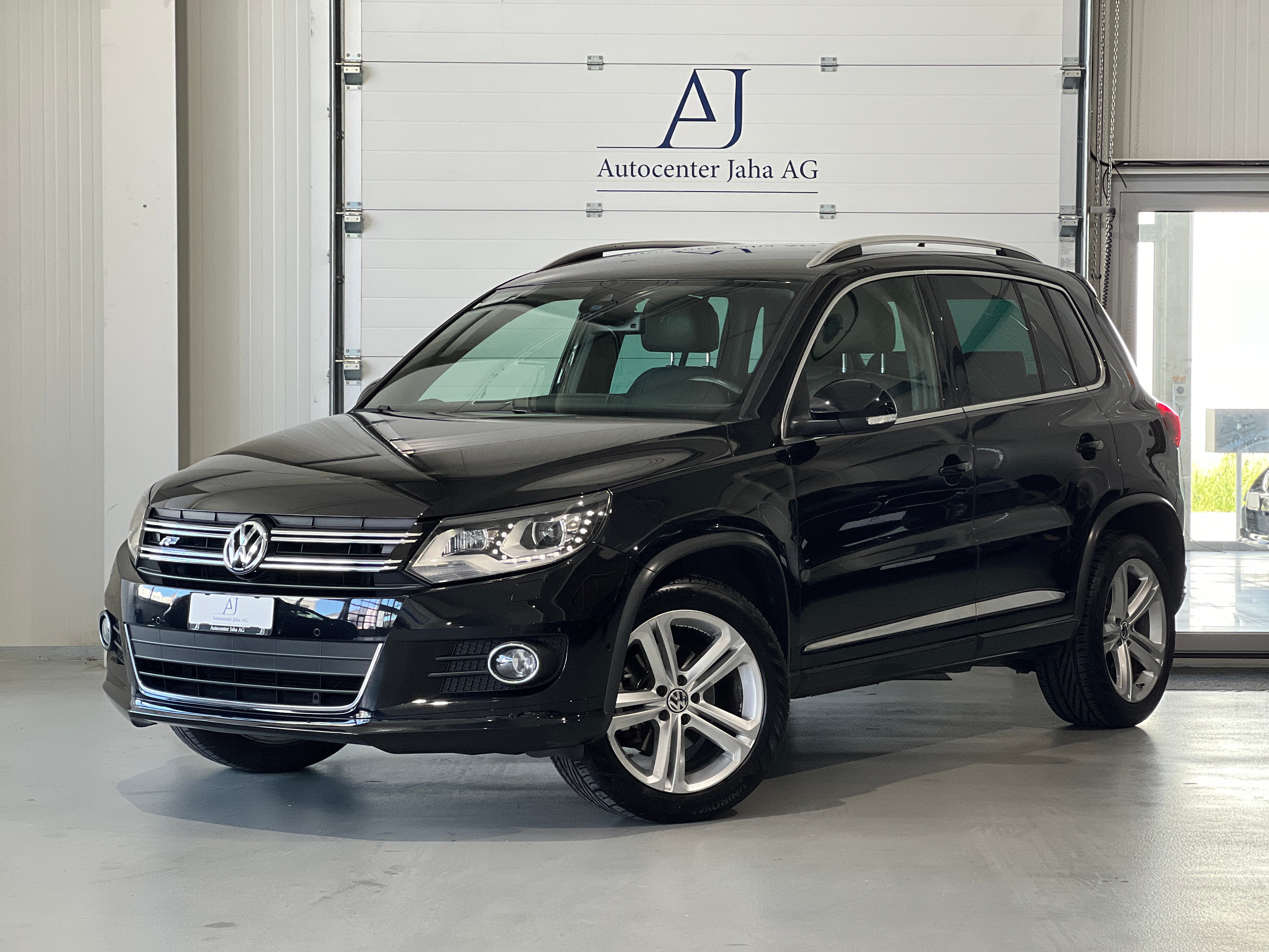 VW Tiguan 2.0 TSI R-Line 4Motion DSG