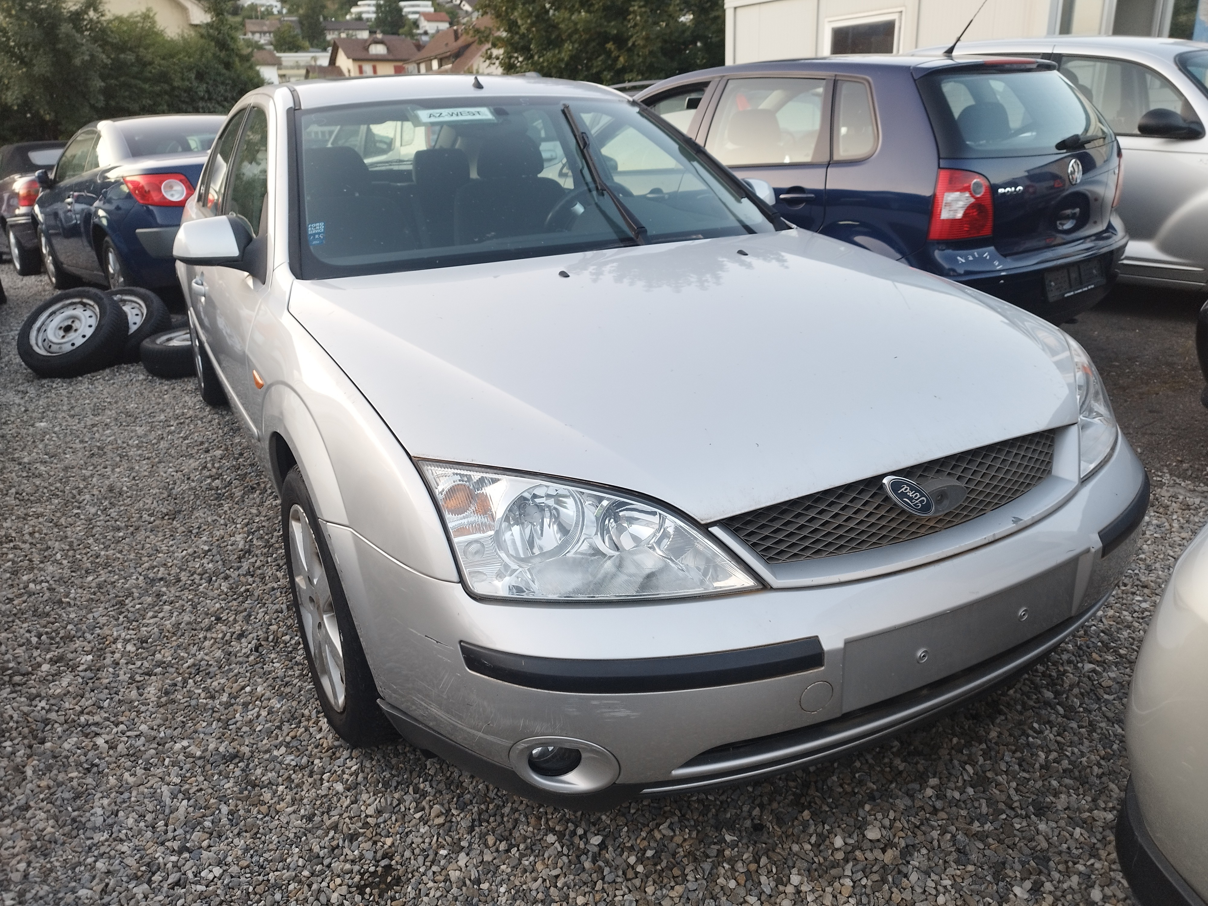 FORD Mondeo 2.0i 16V Trend