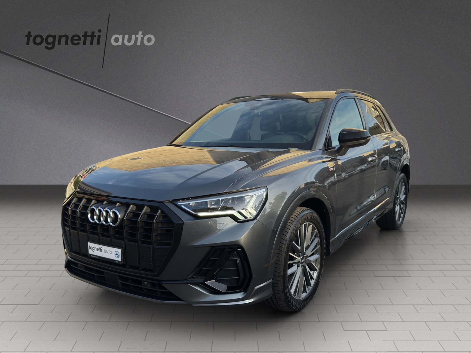 AUDI Q3 35 TFSI S line S-tronic