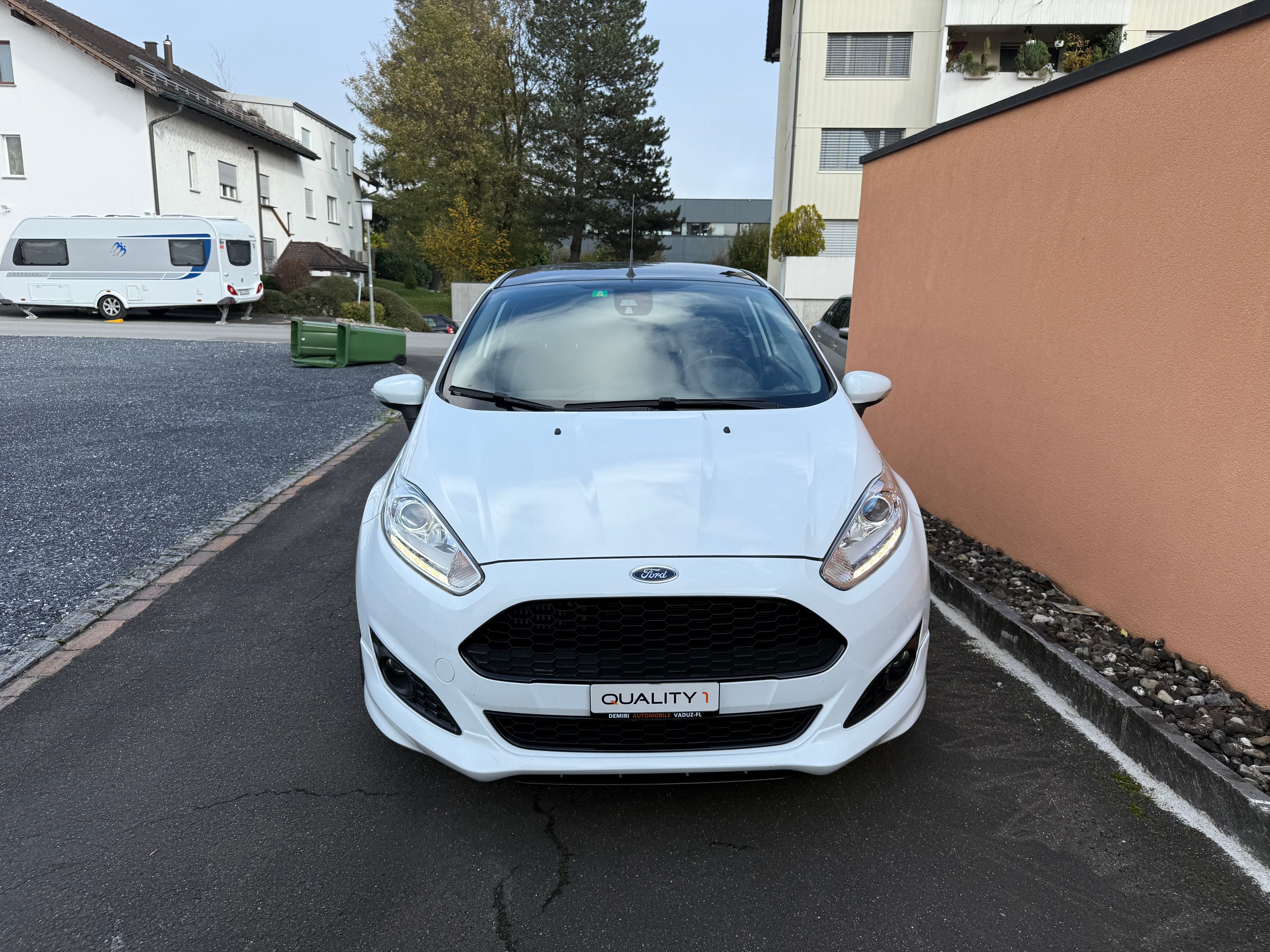 FORD Fiesta 1.0 SCTi Sport Black