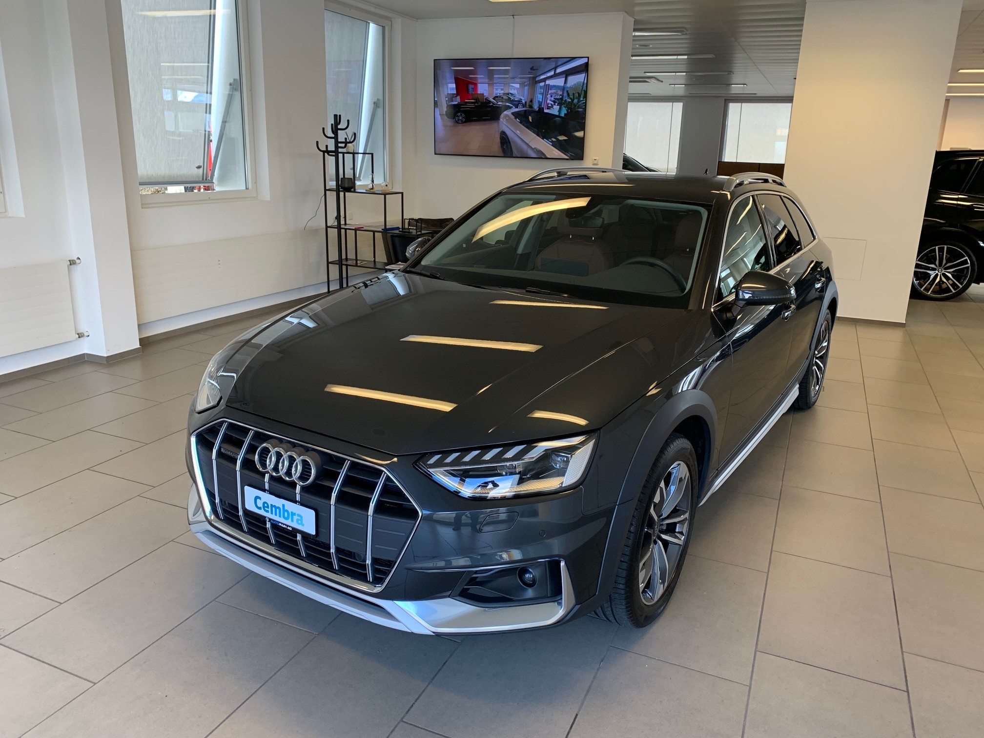 AUDI A4 allroad 40 TDI Attraction quattro tiptronic