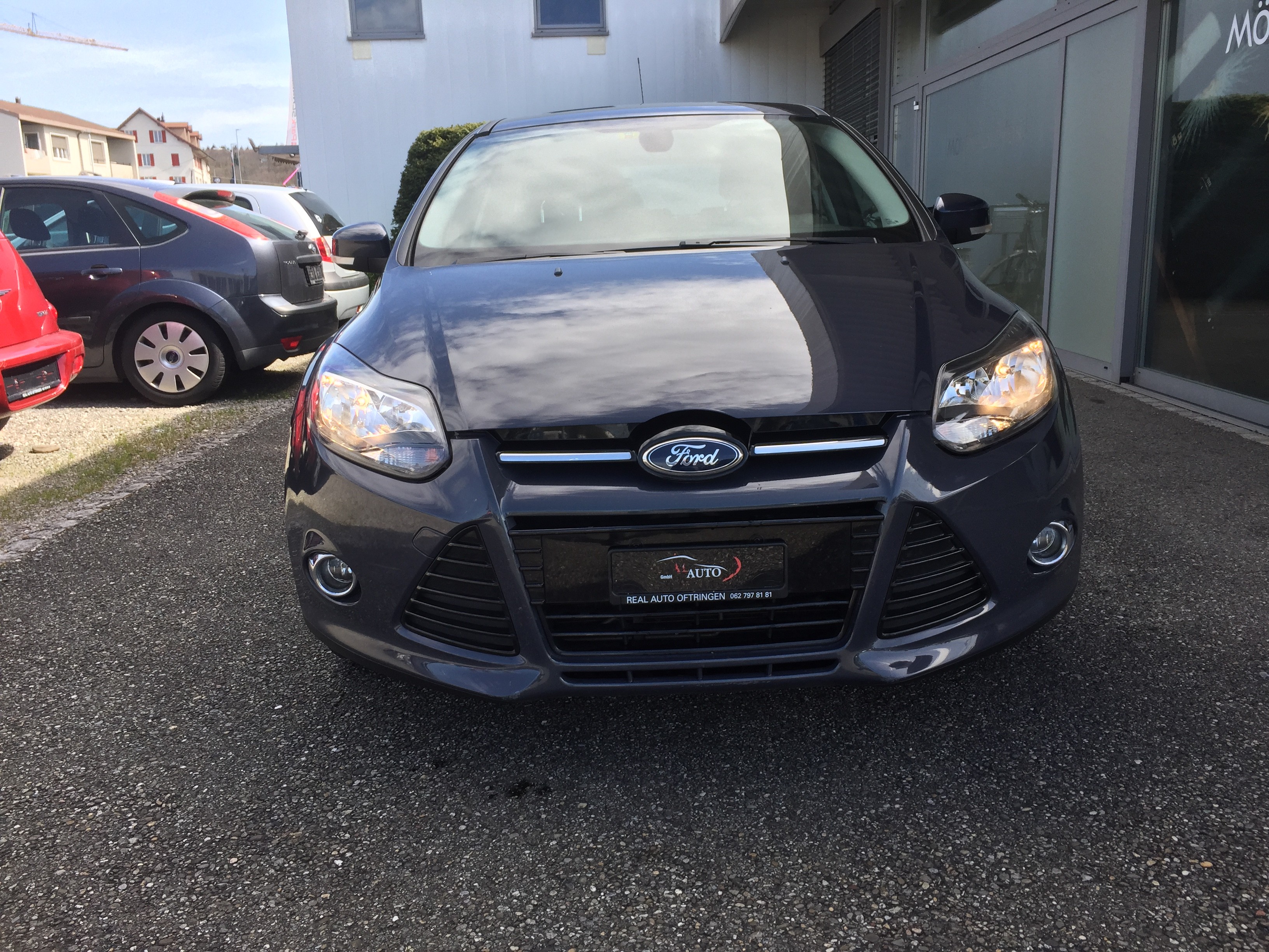 FORD Focus 1.6i VCT Titanium PowerShift