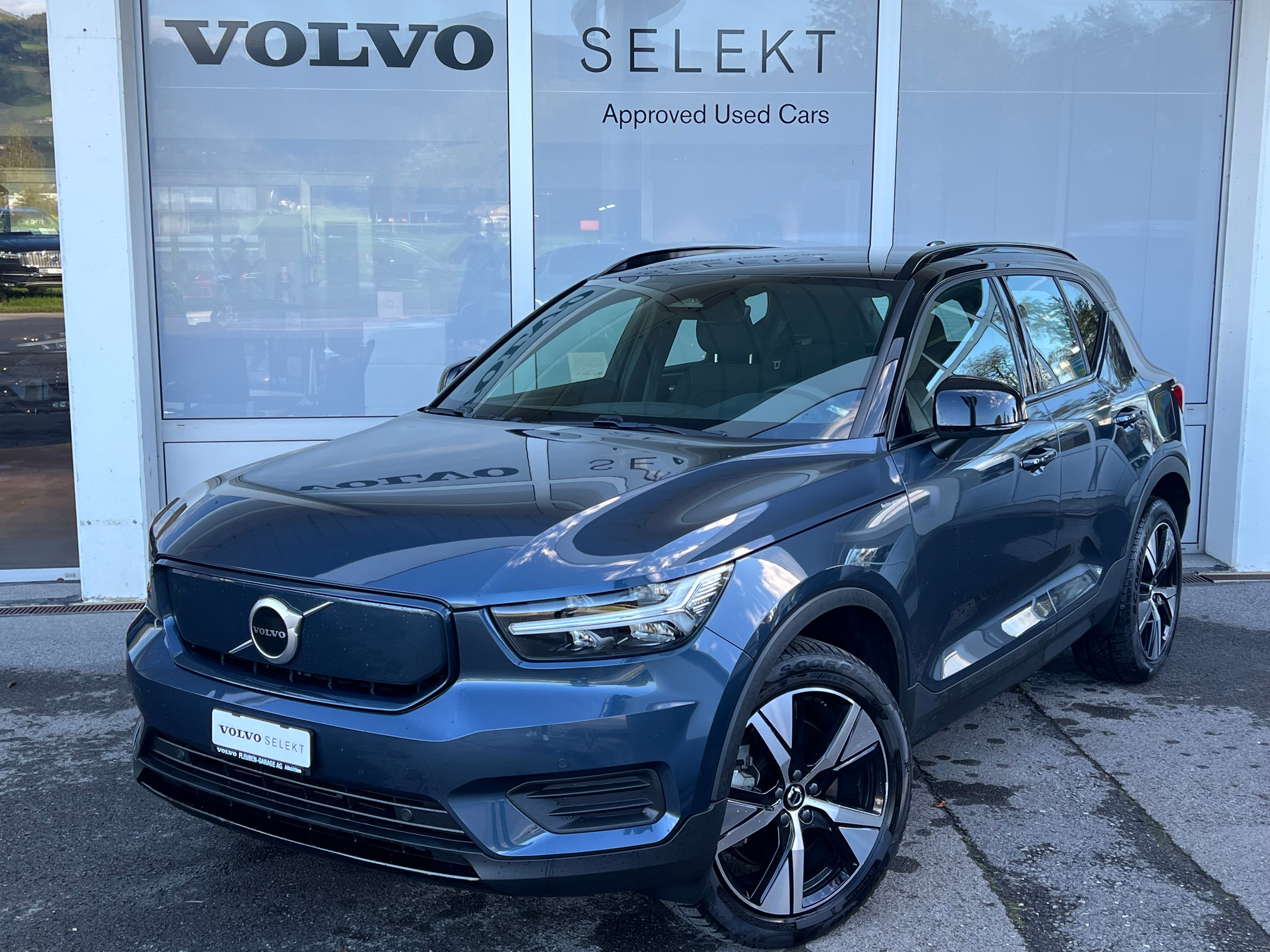 VOLVO XC40 P6 Plus FWD