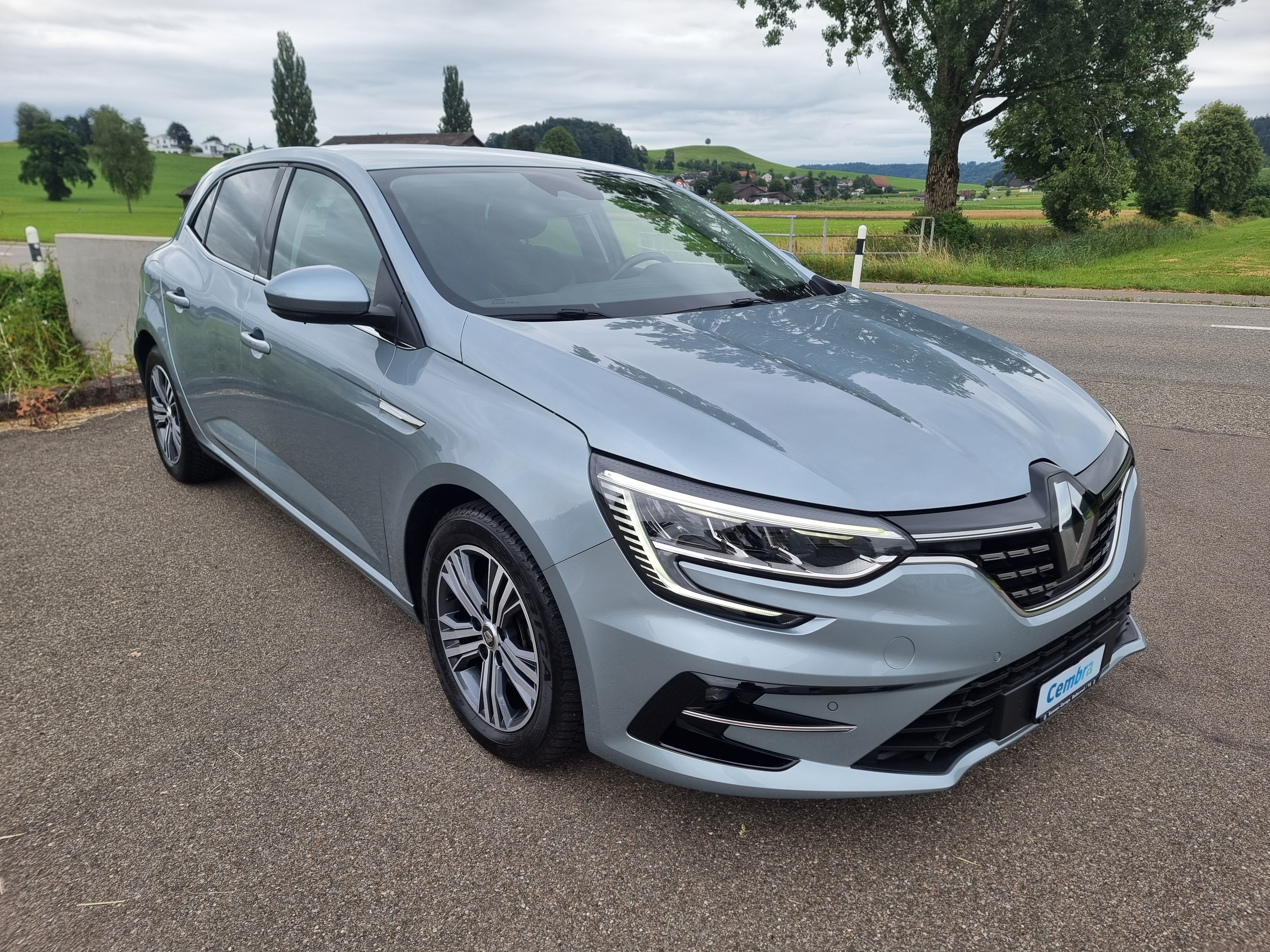 RENAULT Mégane Berline 1.3 16V Intens EDC