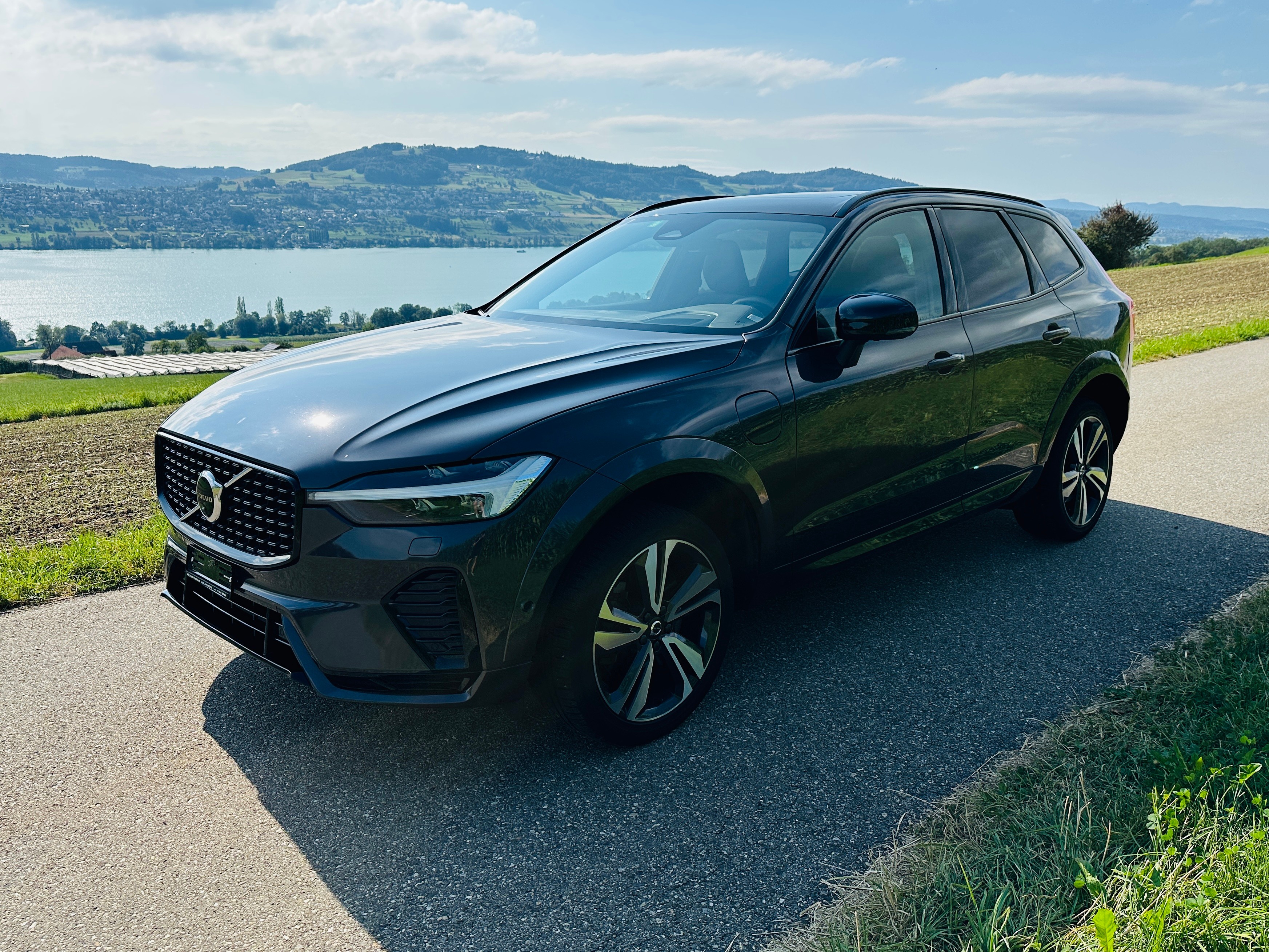 VOLVO XC60 T6 eAWD R-Design Expression Geartronic