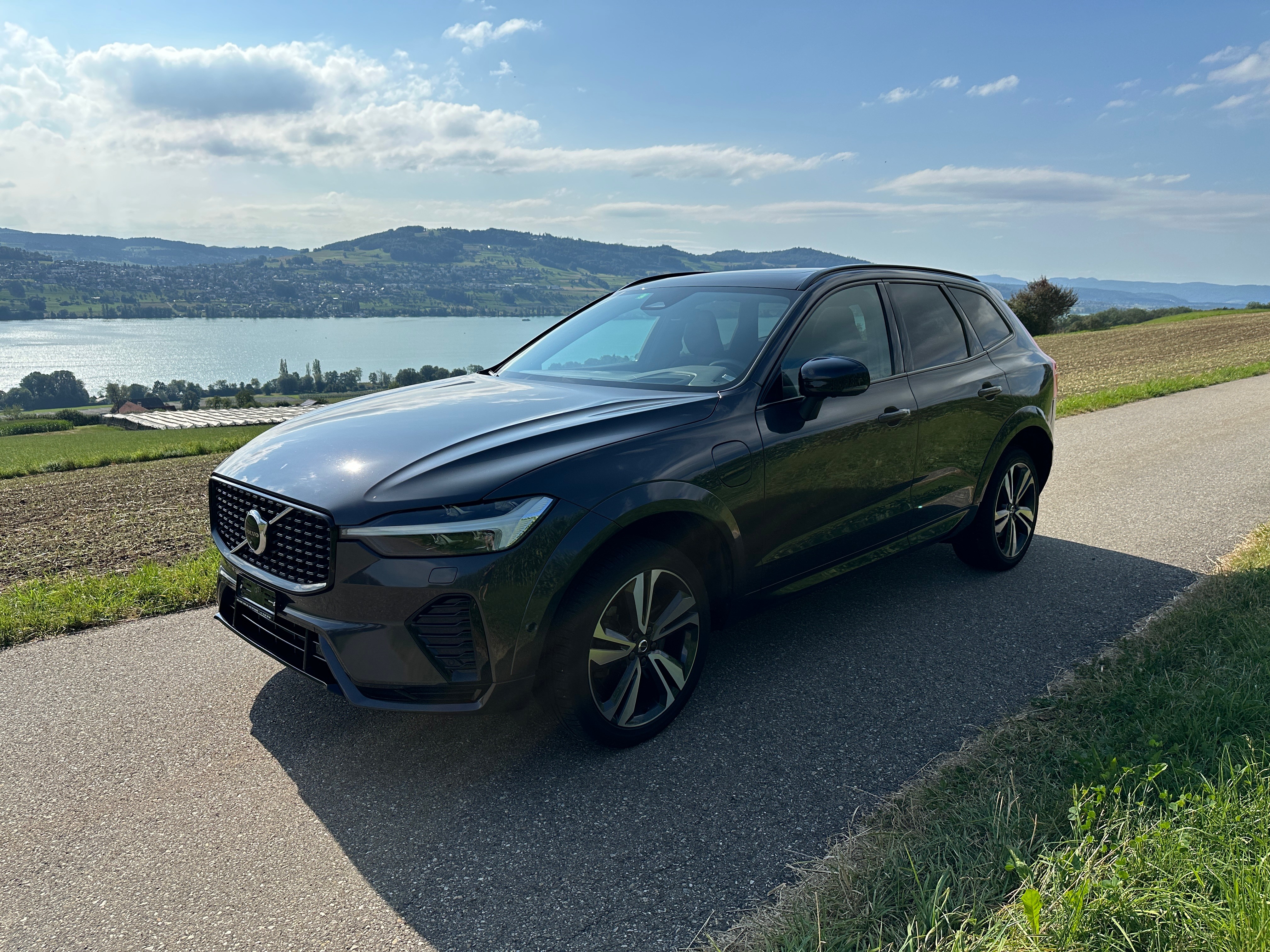 VOLVO XC60 T6 eAWD R-Design Expression Geartronic