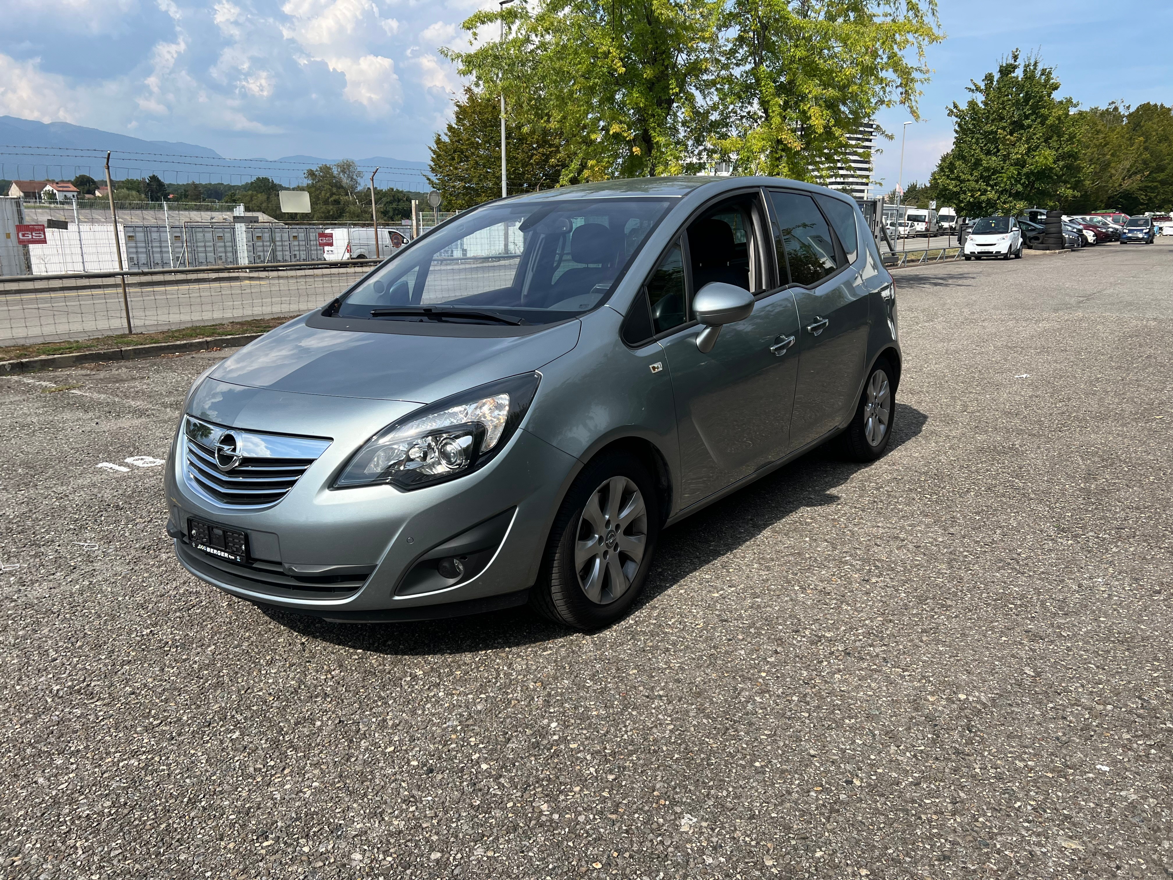 OPEL Meriva 1.4 Turbo Cosmo