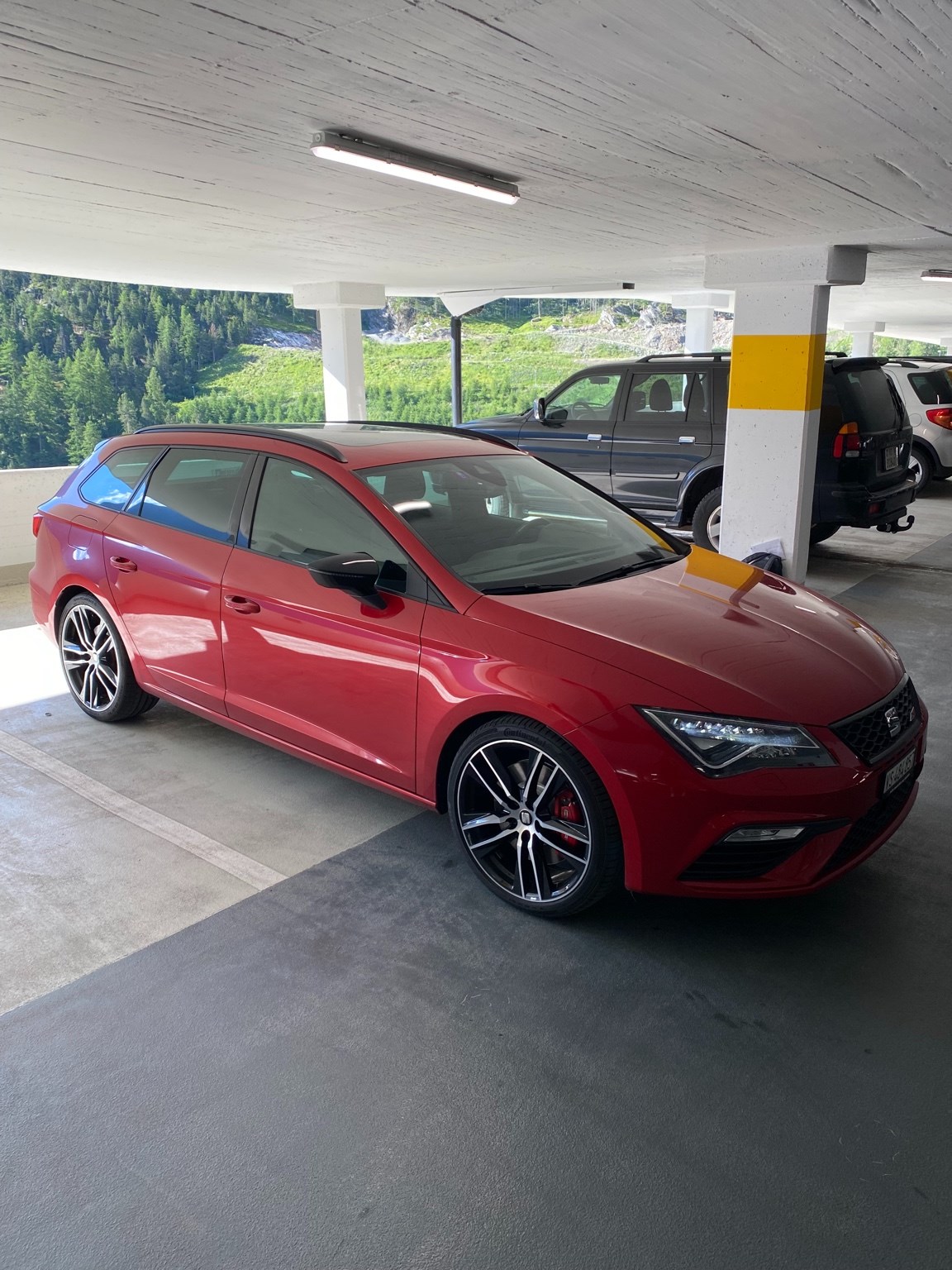 SEAT Leon ST 2.0 TSI Cupra 300 4 Drive DSG