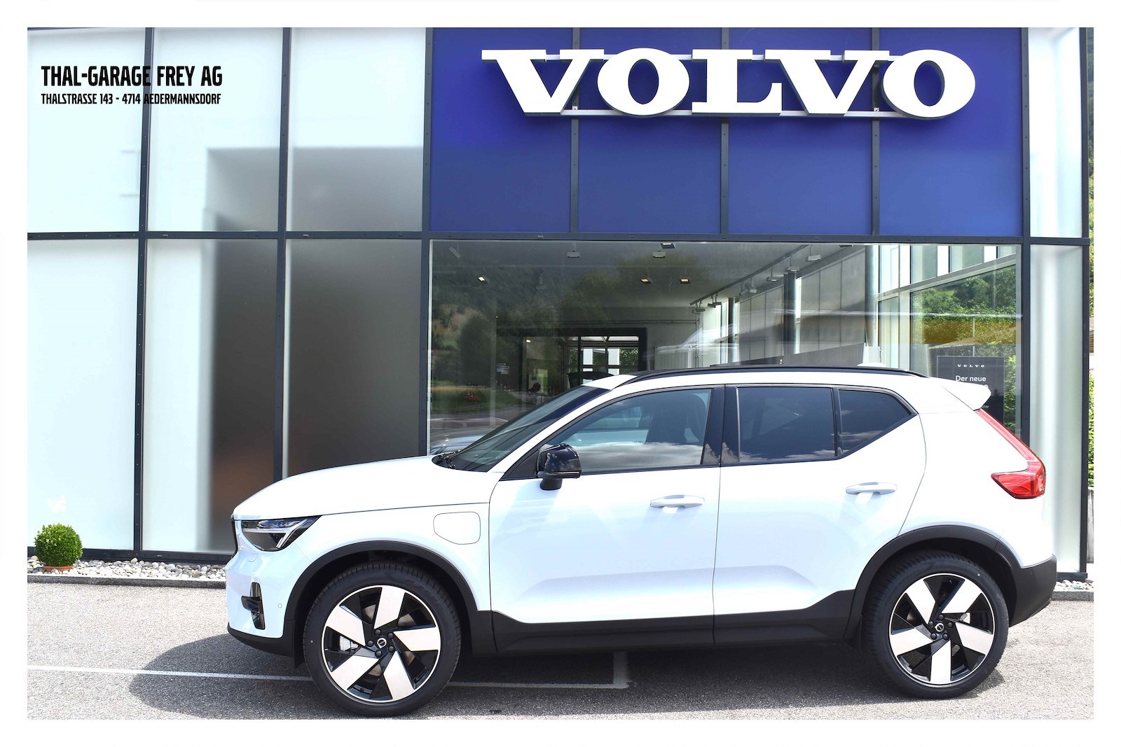 VOLVO XC40 1.5 T5 PiH Ultimate Dark