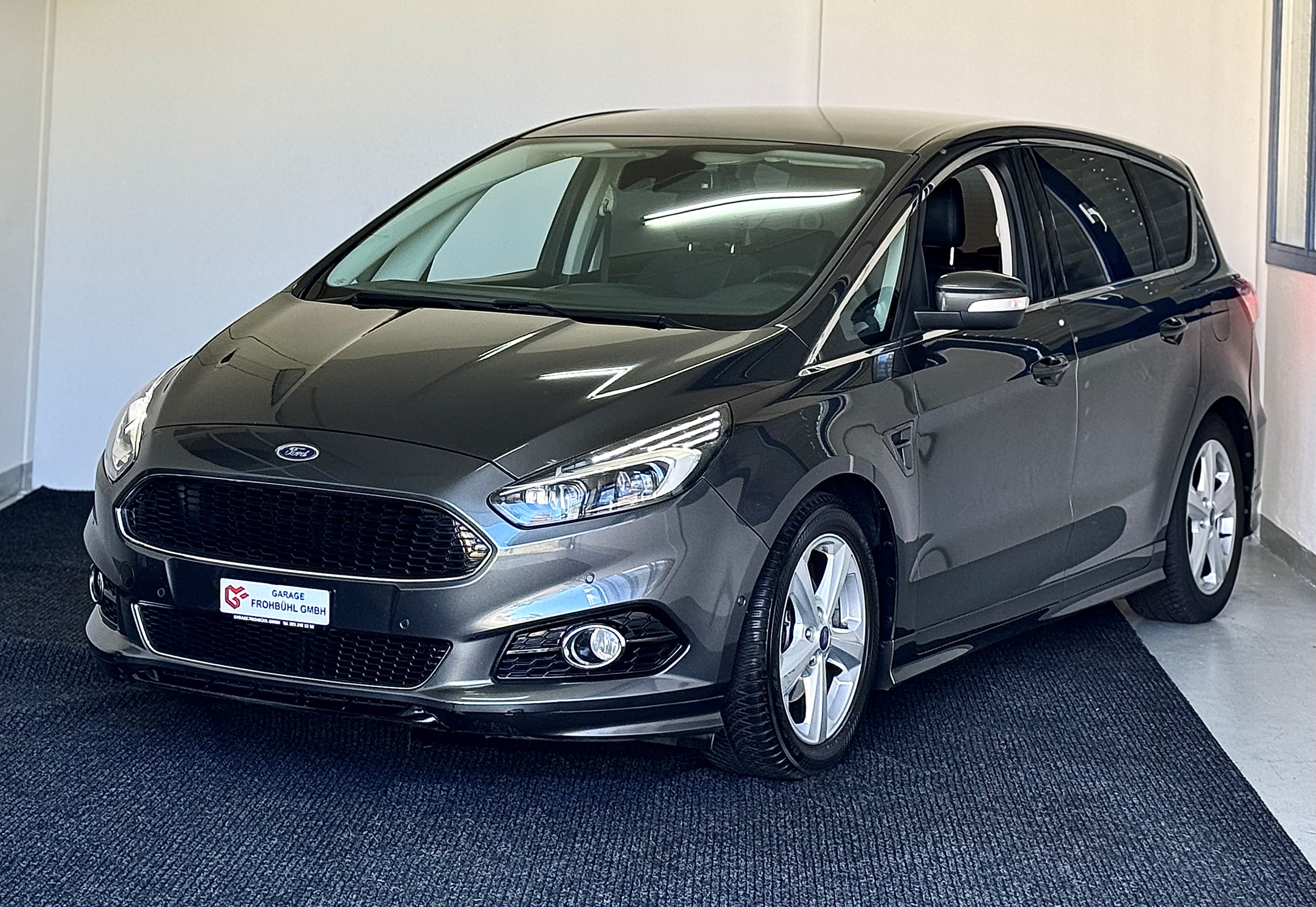 FORD S-MAX 2.0 SCTi Titanium S PowerShift