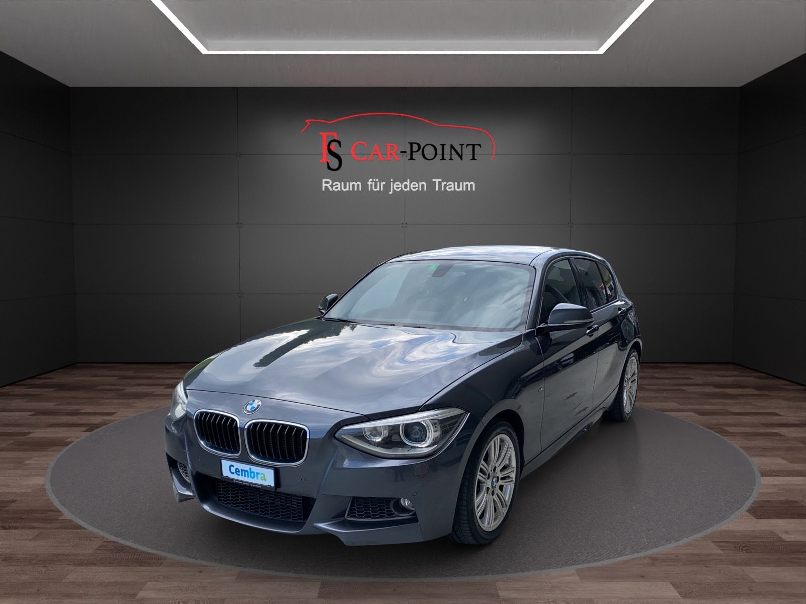 BMW 118i Sport Line Steptronic