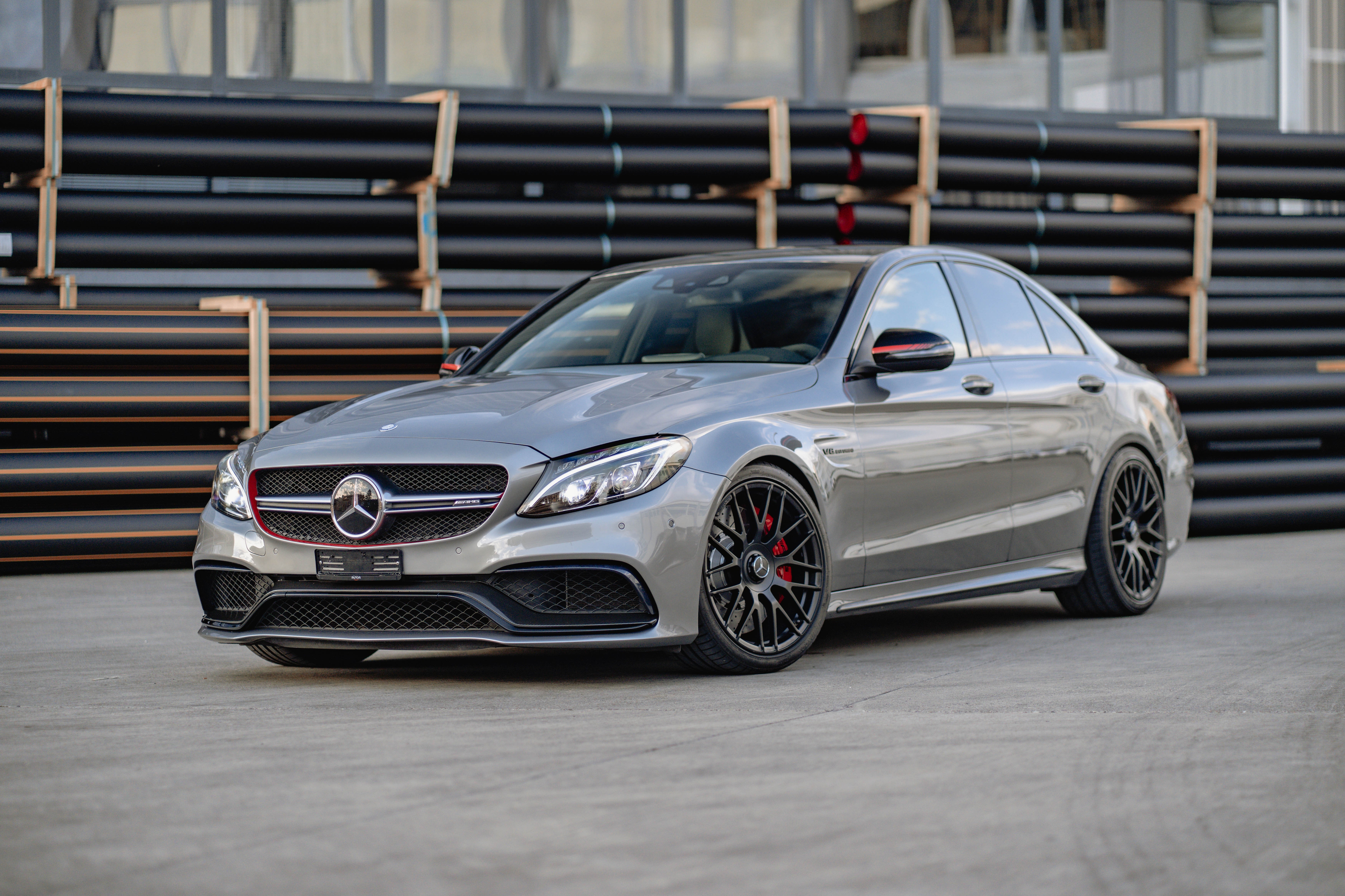 MERCEDES-BENZ C 63 S AMG Edition 1 Speedshift / Performance Abgasanlage / Panoramadach / AMG Driver‘s Package / Carbon Exterieur