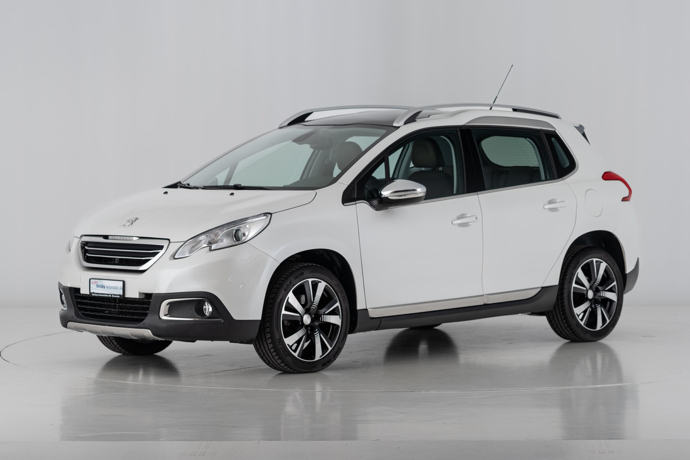 PEUGEOT 2008 1.6 VTi Allure