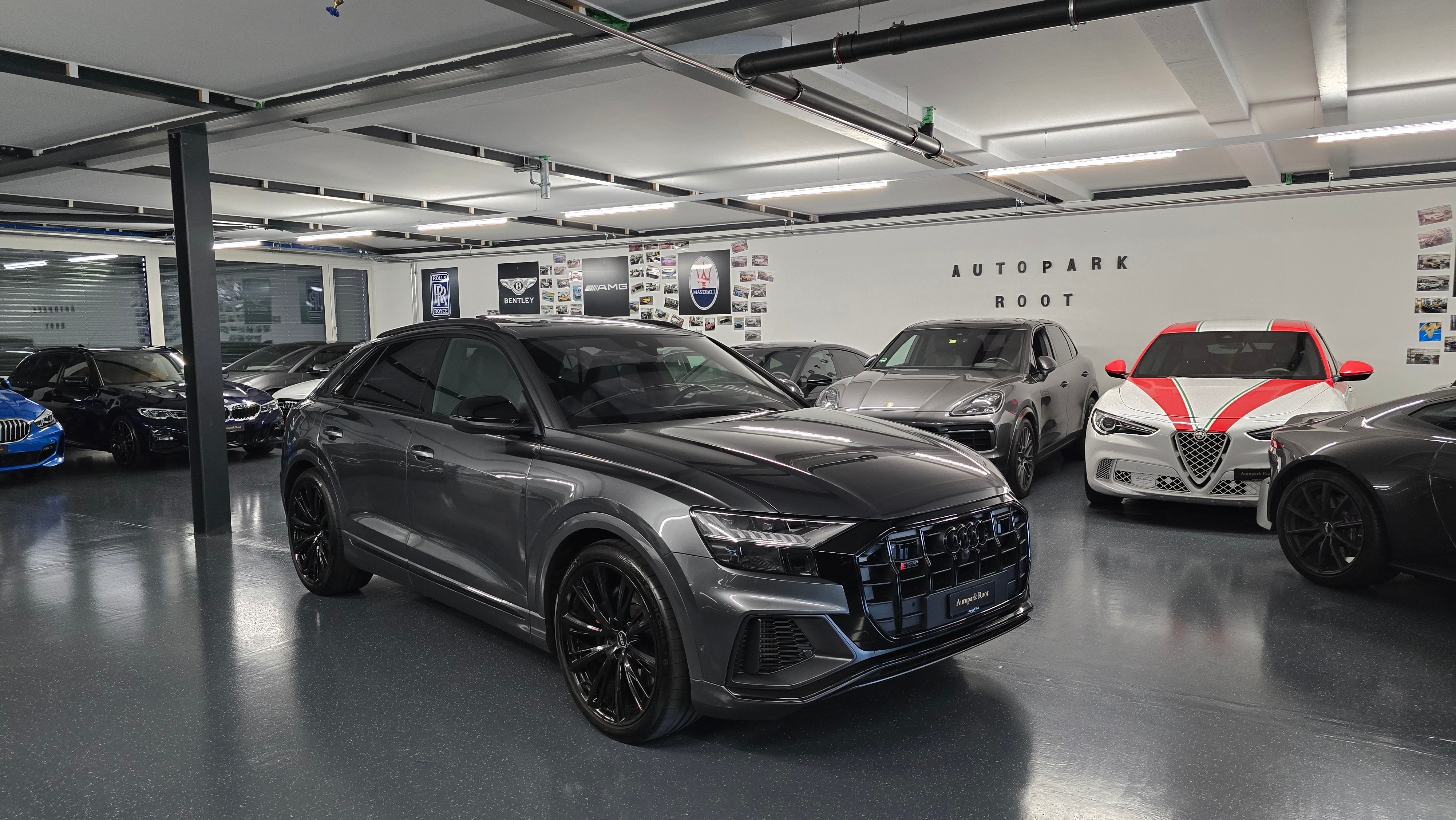 AUDI SQ8 TFSI quattro tiptronic