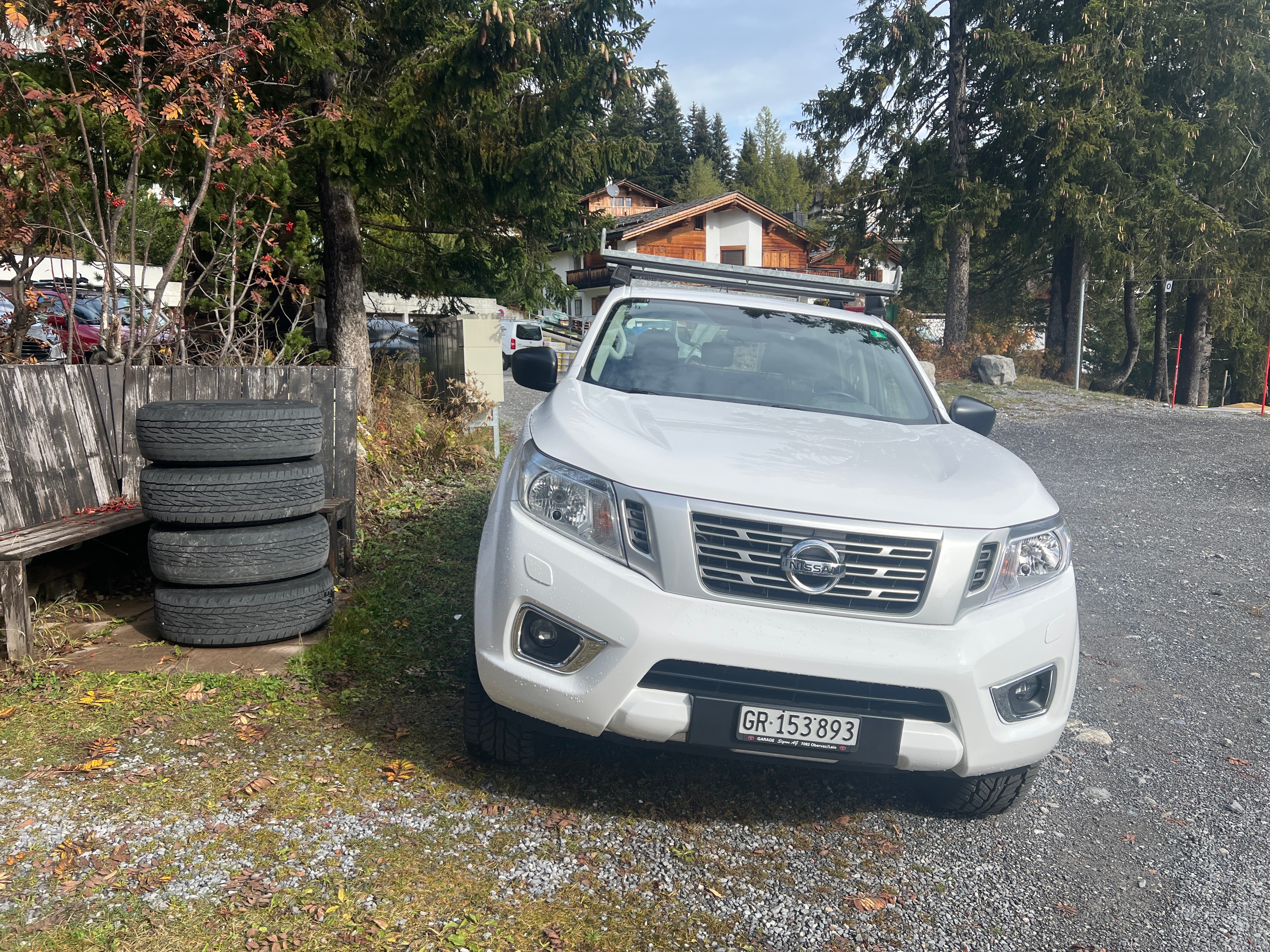 NISSAN Navara Double Cab Visia 2.3 dCi 4WD