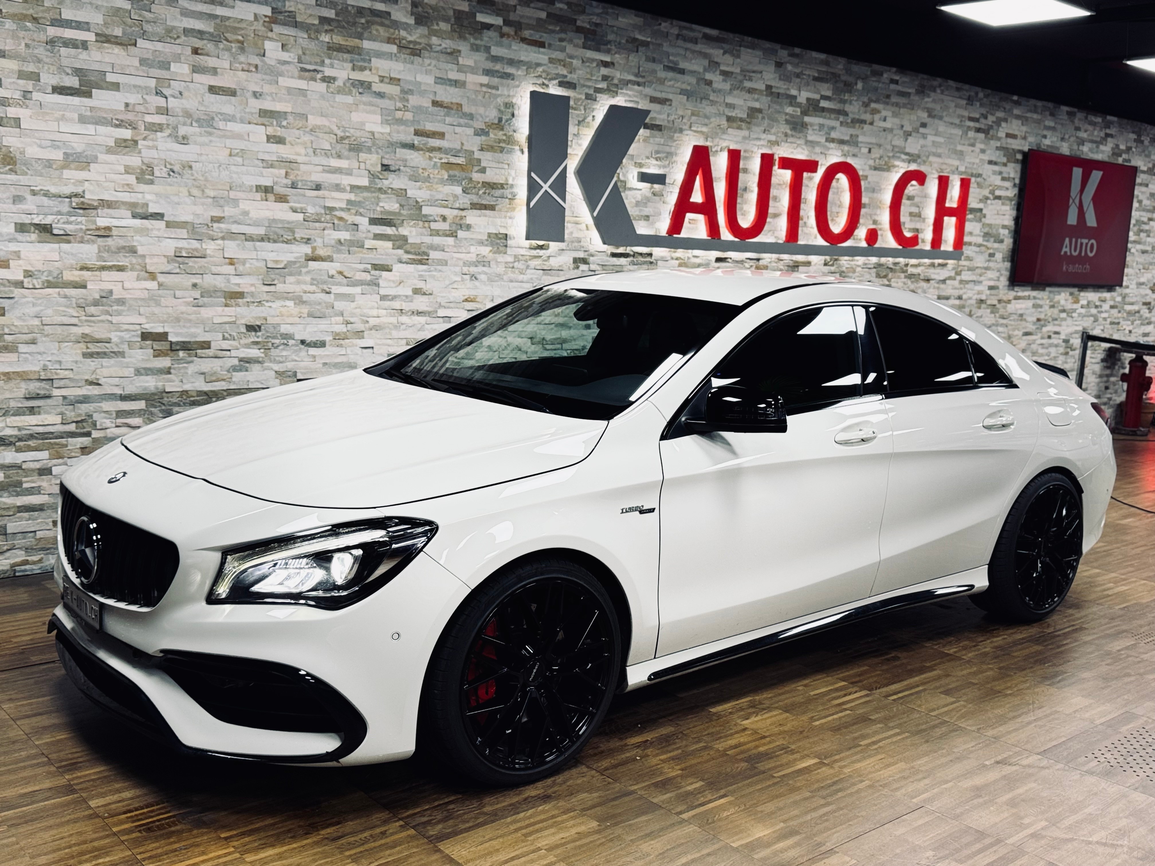 MERCEDES-BENZ CLA 45 AMG 4Matic Speedshift