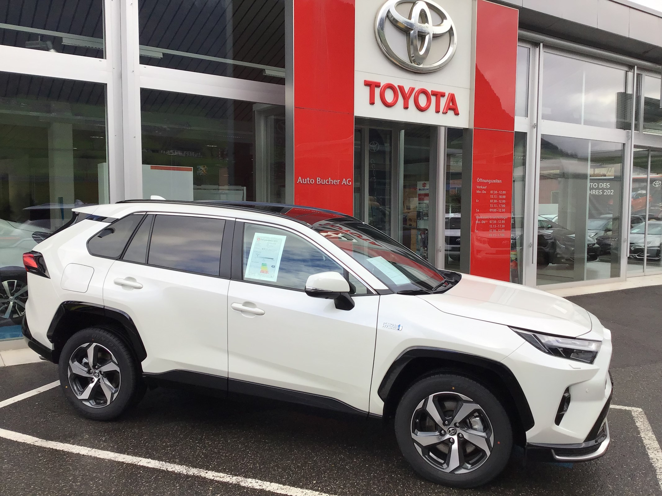 TOYOTA RAV-4 2.5 PHEV Premium e-CVT 4WD