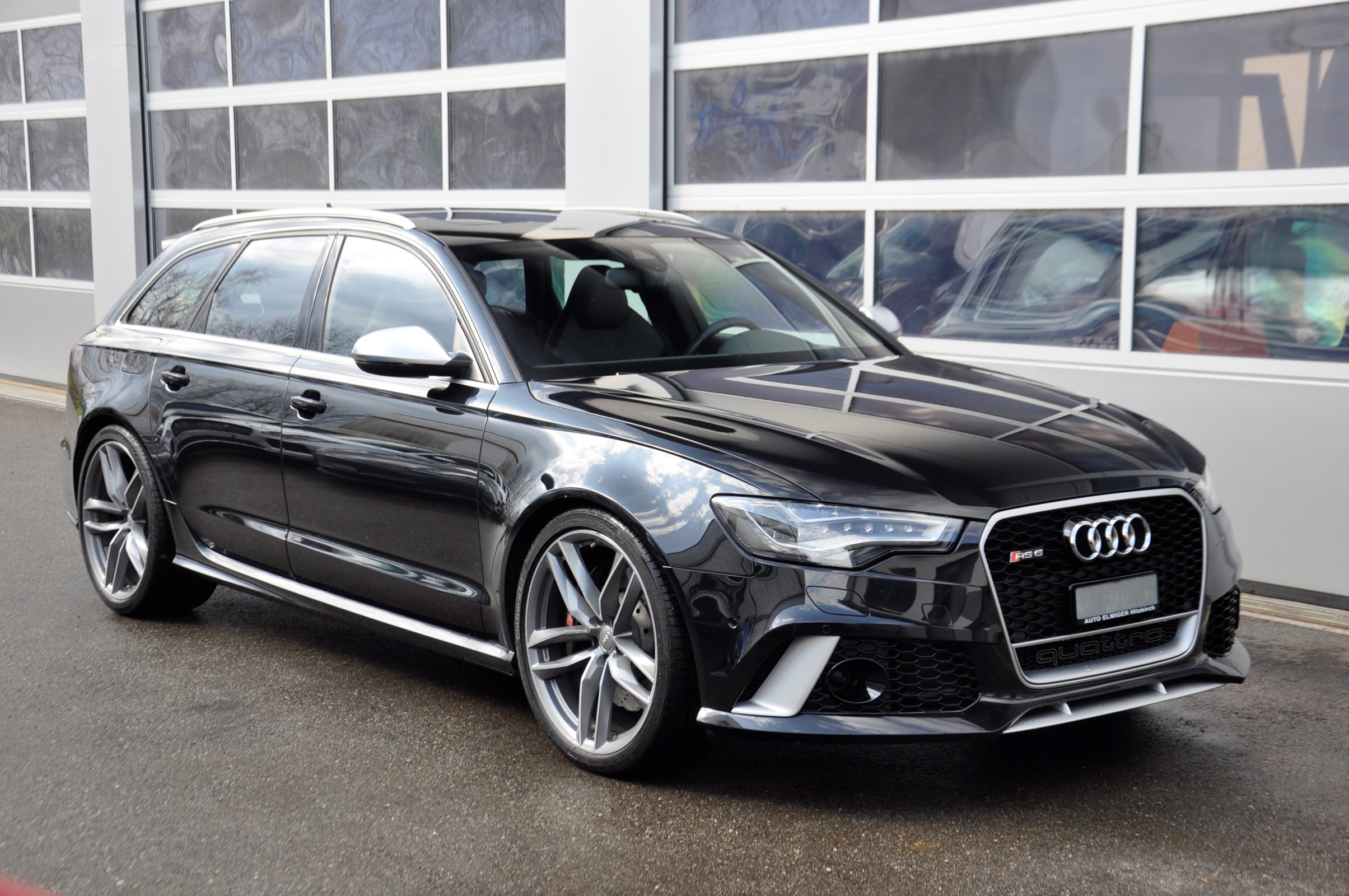 AUDI RS6 Avant 4.0 TFSI V8 quattro Tiptronic